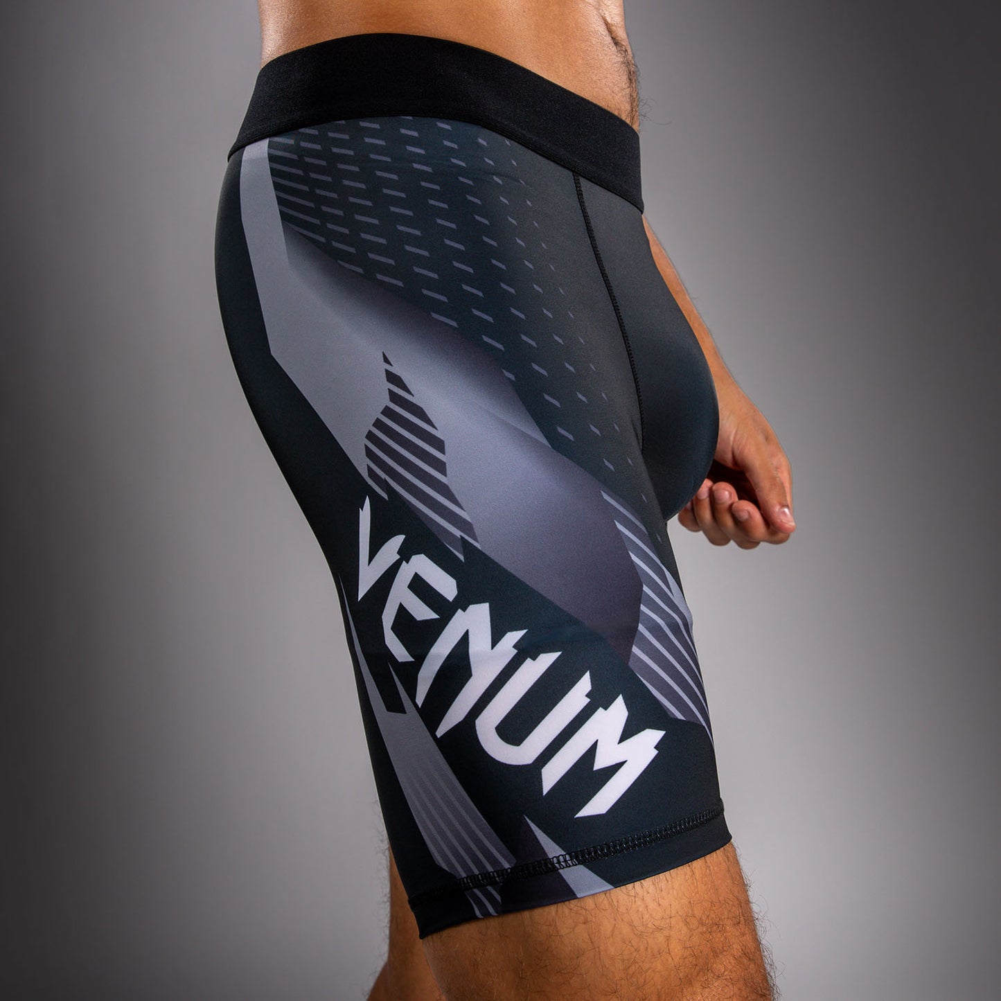Venum No-Gi 6.0 Vale Tudo Shorts - Black/White