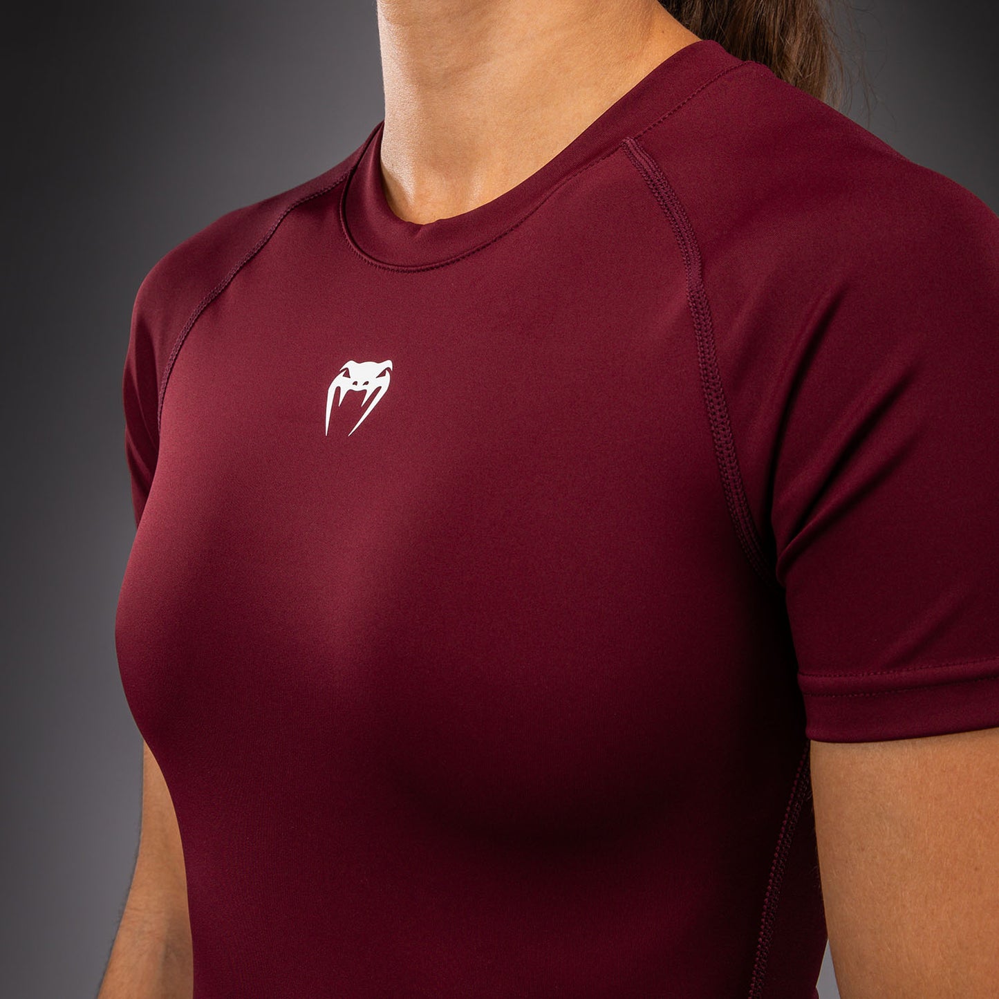 Venum Aero XT Short Sleeve Rashguard - Plum