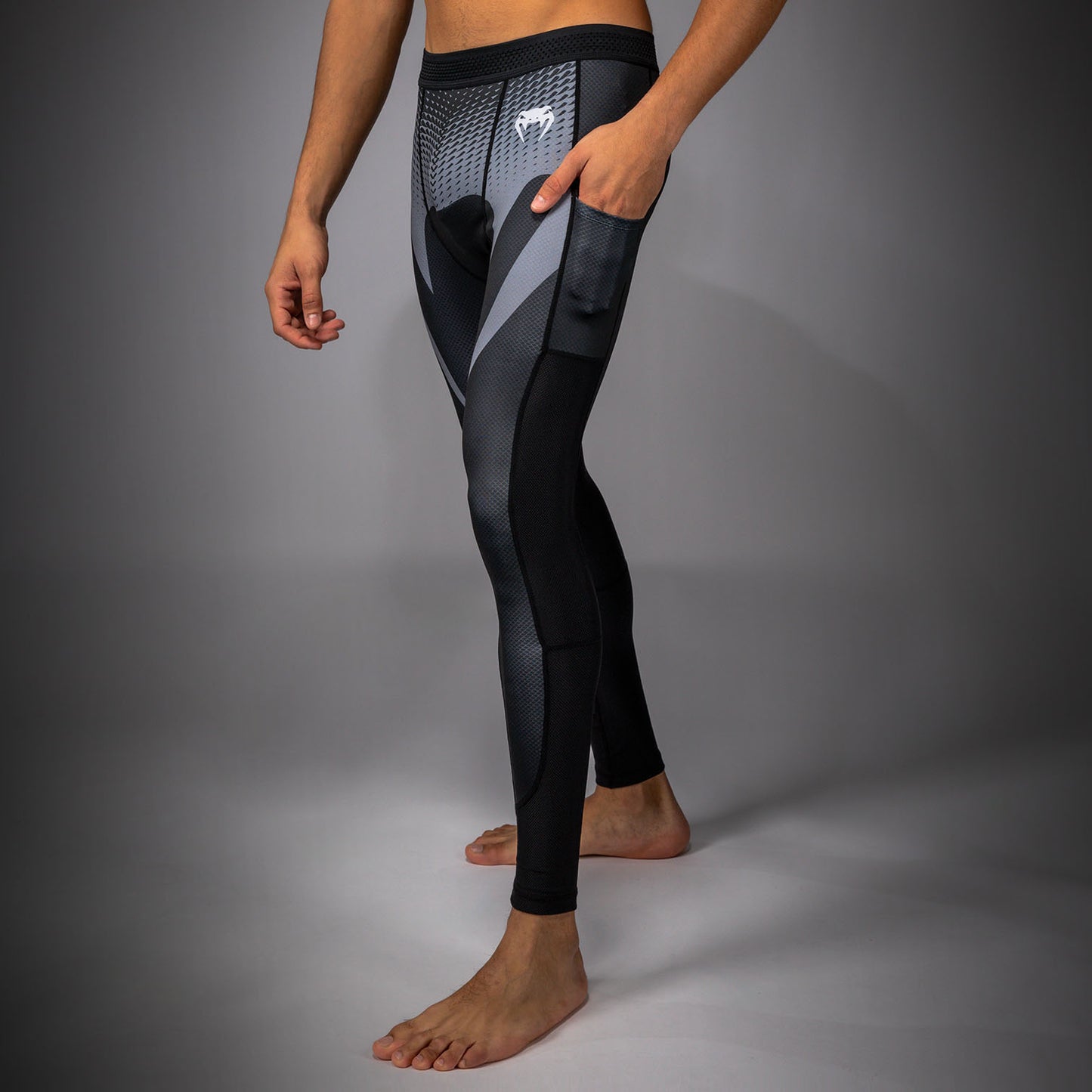 Venum No Gi Spats - Black/ Silver Grey
