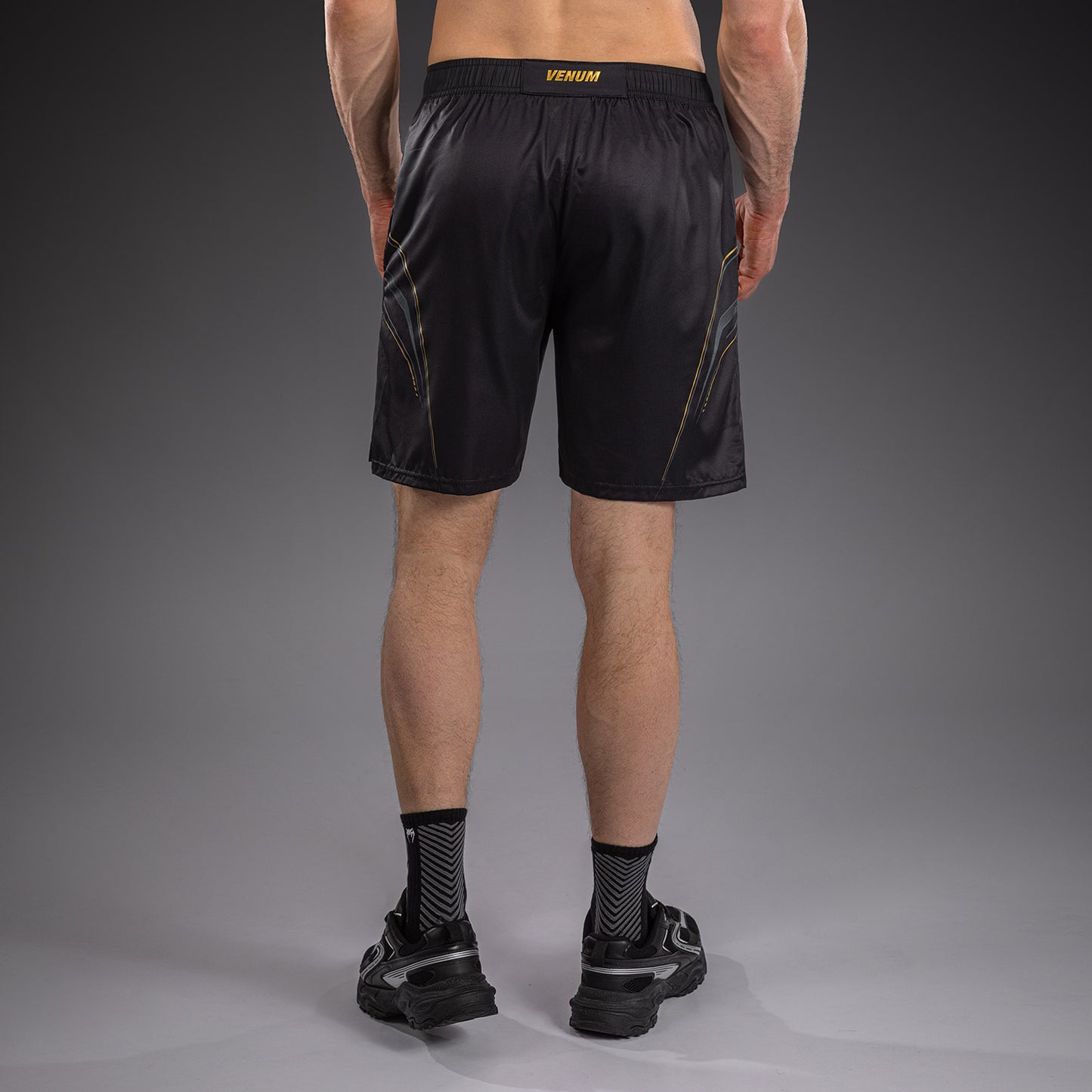 Venum Streamline Training Shorts - Black/Gold