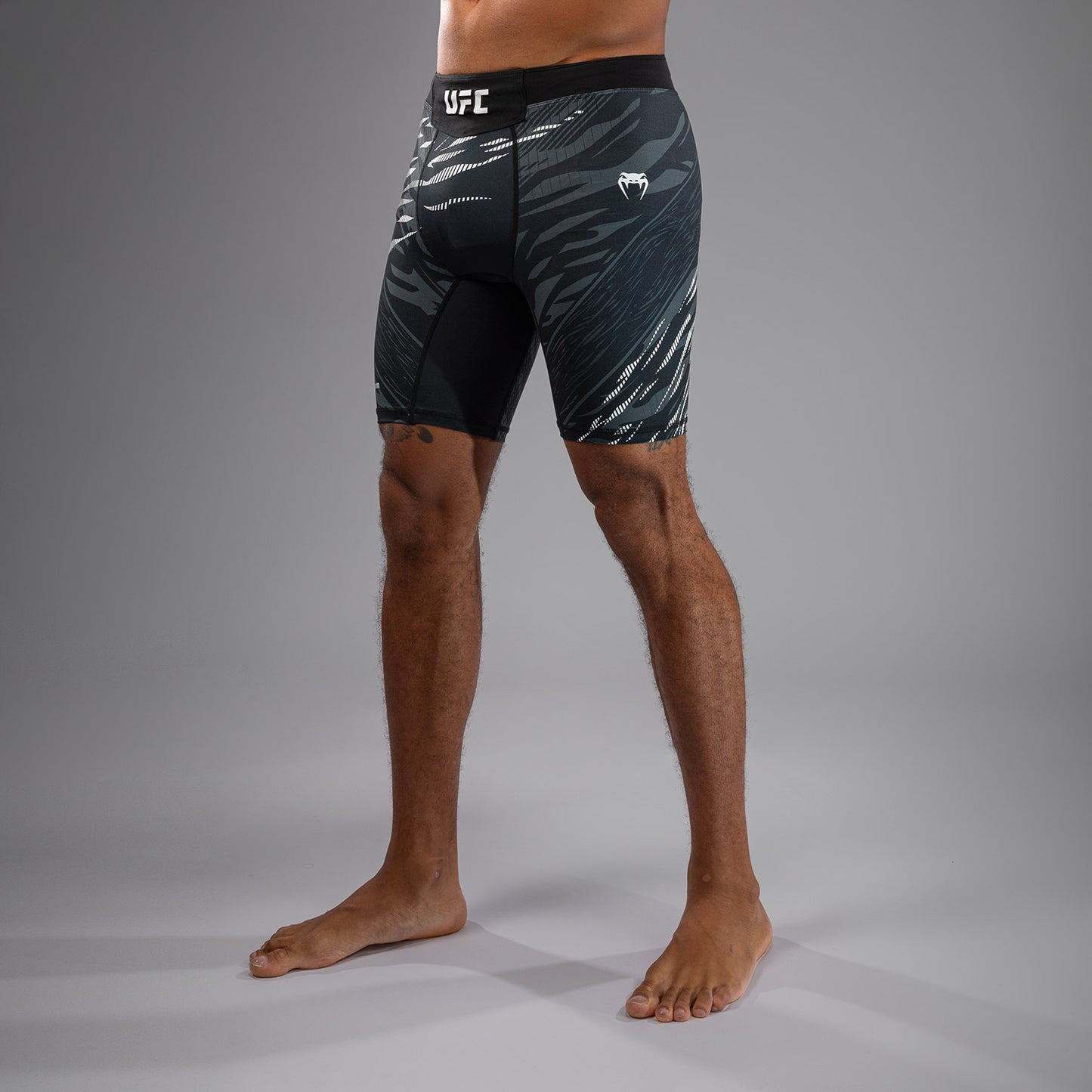 UFC Fusion by Venum Authentic Fight Night Men’s Vale Tudo Short - Black