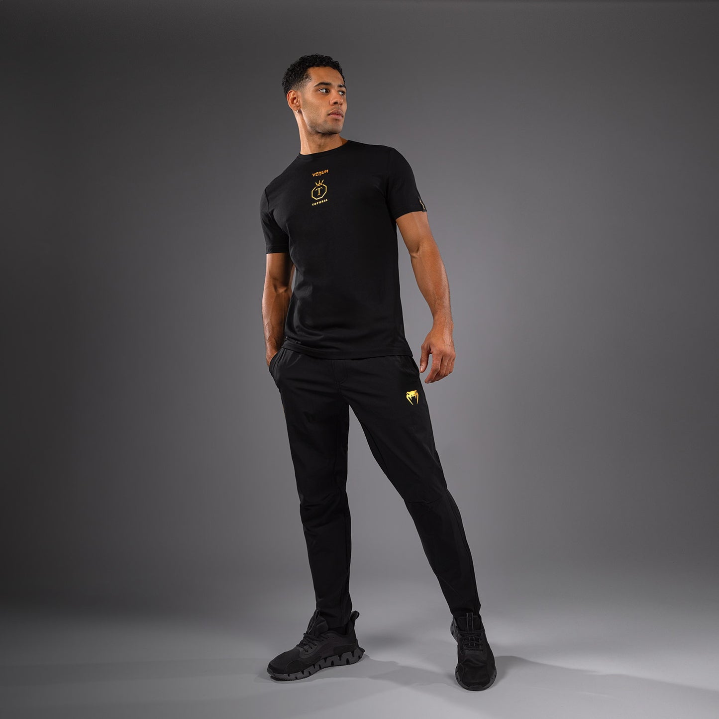 Venum x Topuria Unmatched Edition T-Shirt - Black/Gold