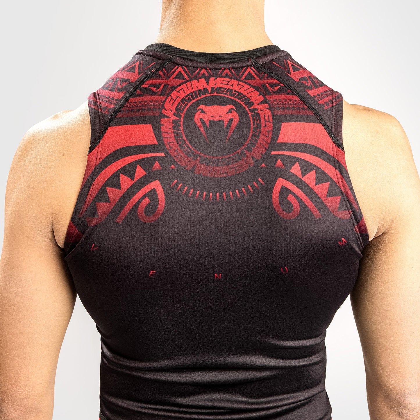 Venum Nakahi Sleeveless Rashguard - Black/Red