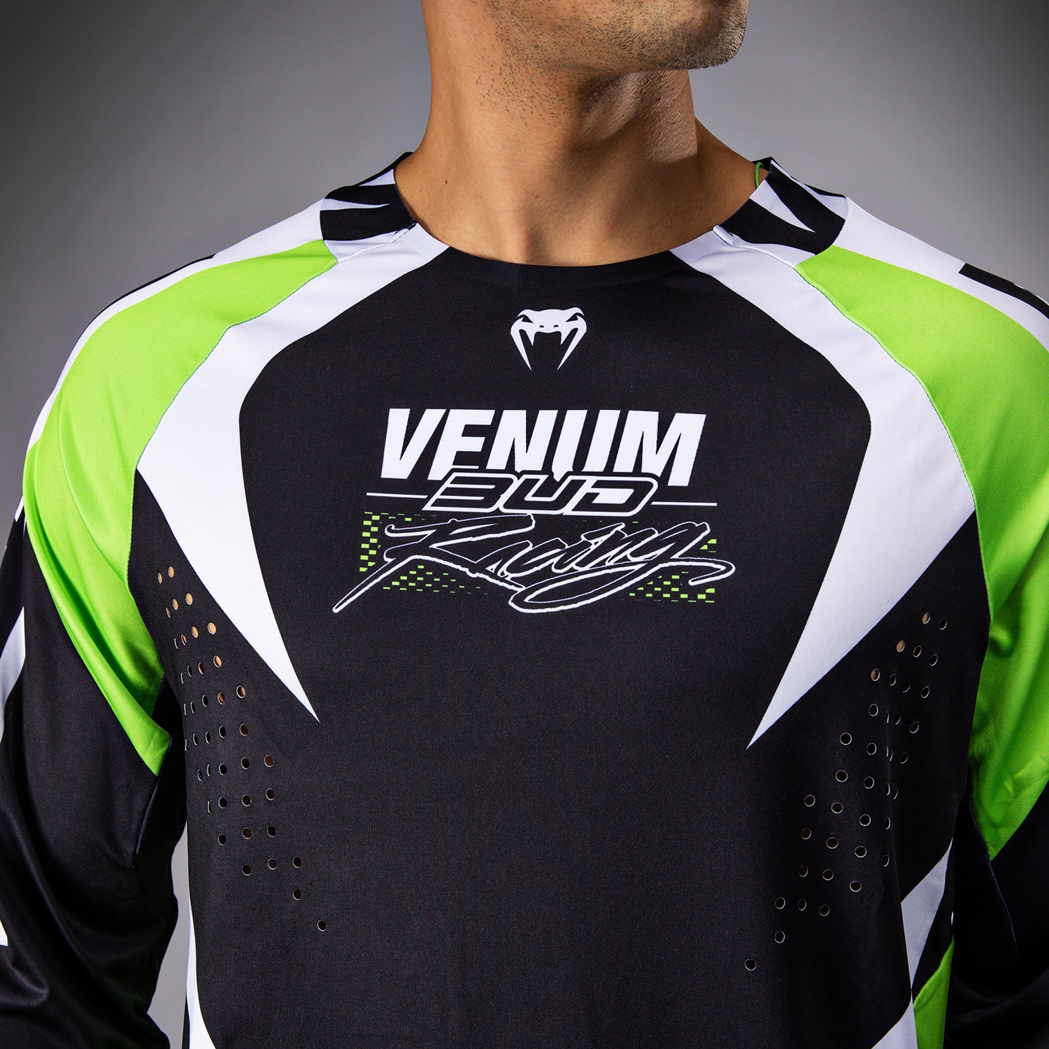 VENUM ジャージ　ウェア　Tシャツ 650f299b393a037efa9eed1fcdbe93