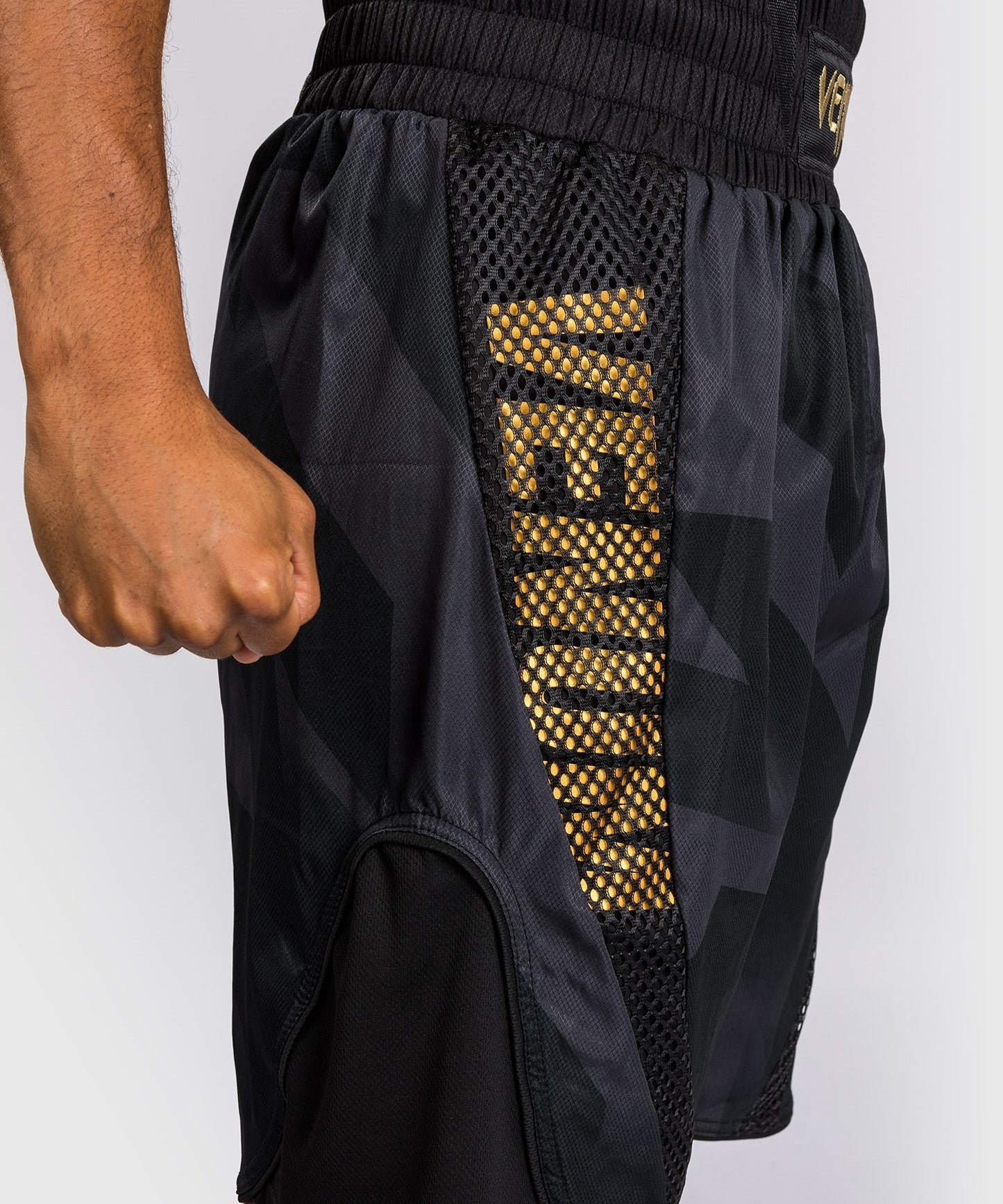 Venum Razor Boxing Shorts - Black/Gold