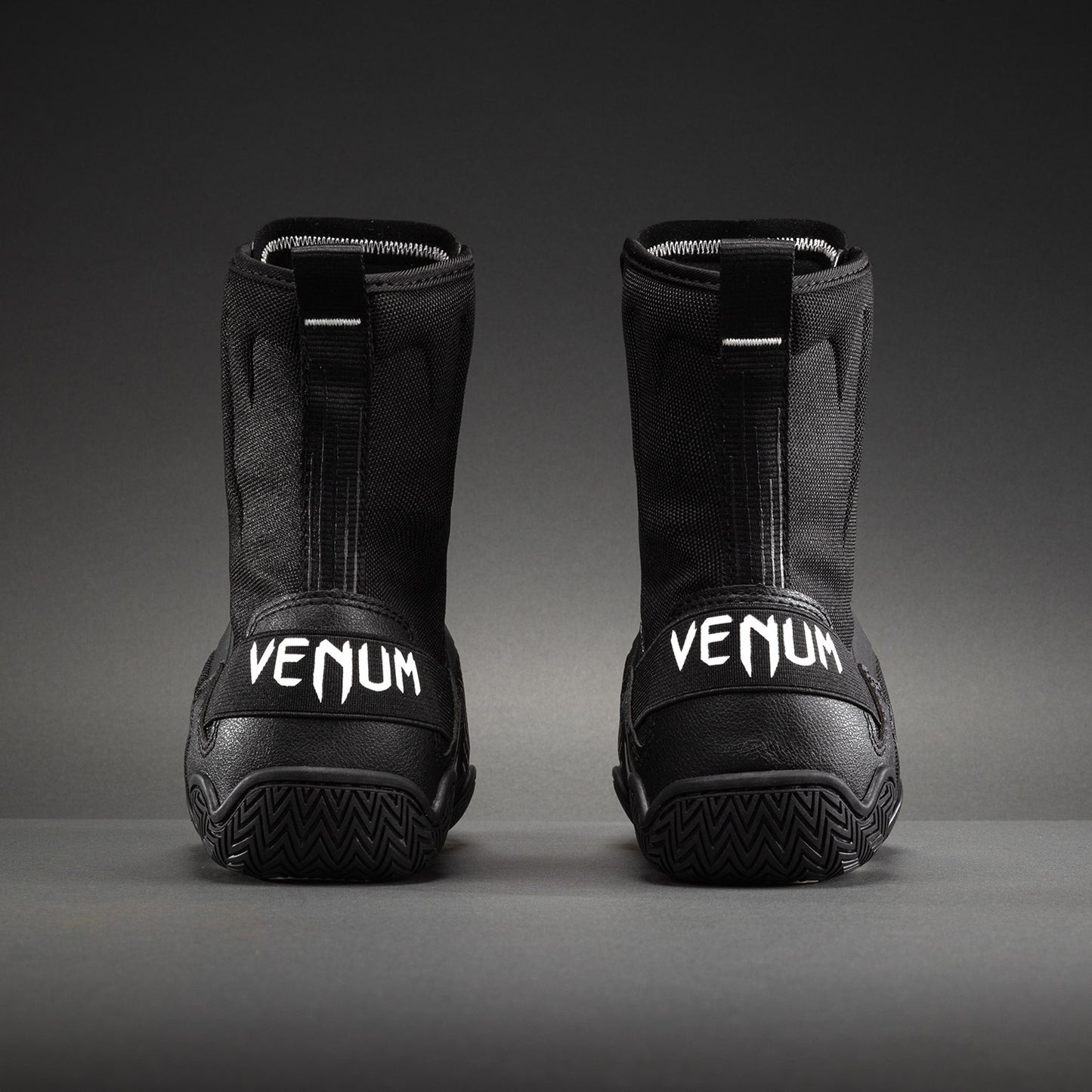Venum Elite Neo Boxing Shoes - Black/White