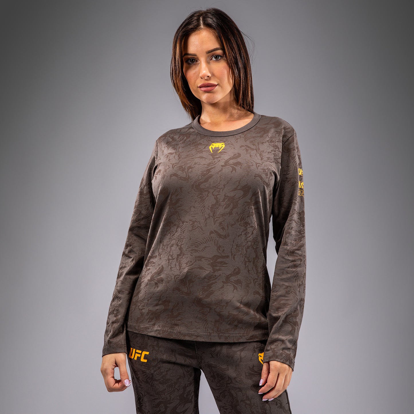 UFC Fusion by Venum Fight Week Women’s Long Sleeve Cotton T-Shirt - Earthen Brown