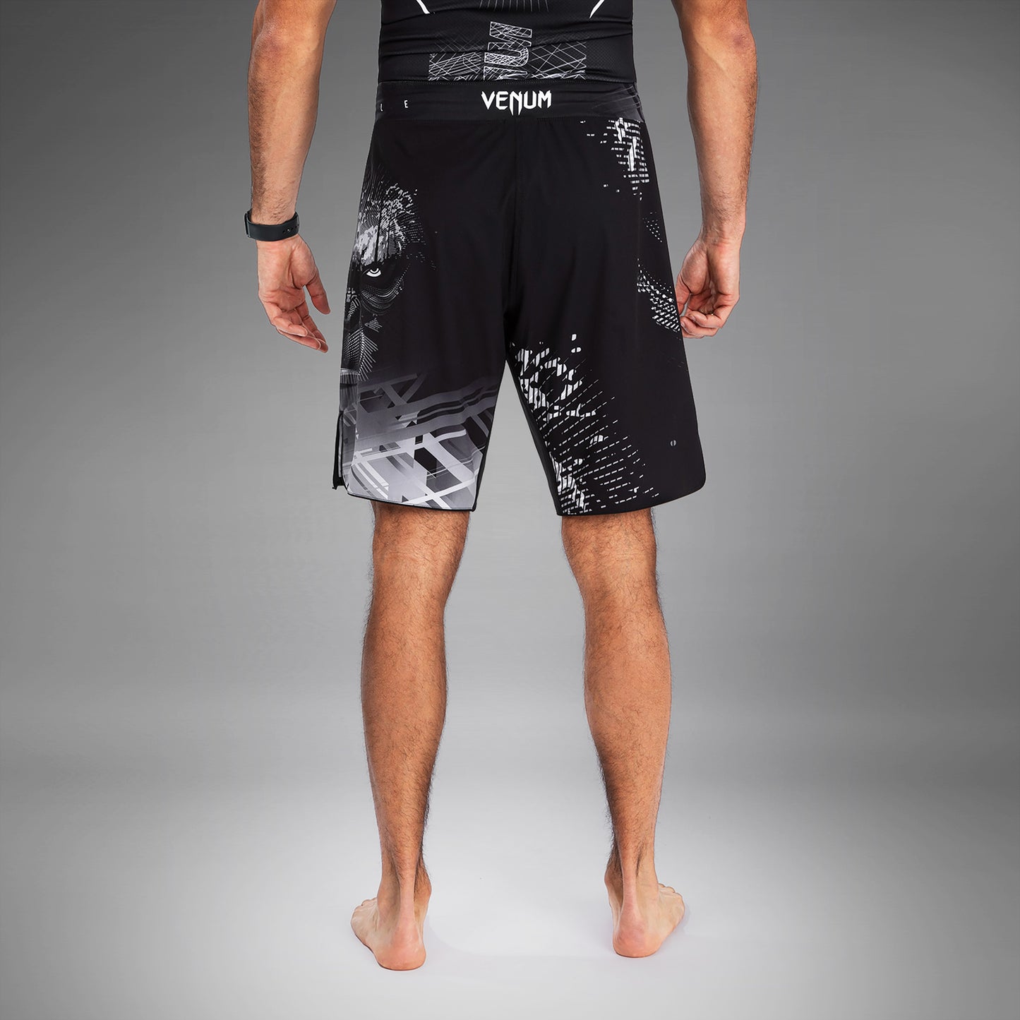 Venum Gorilla Jungle Fightshort - Black/White