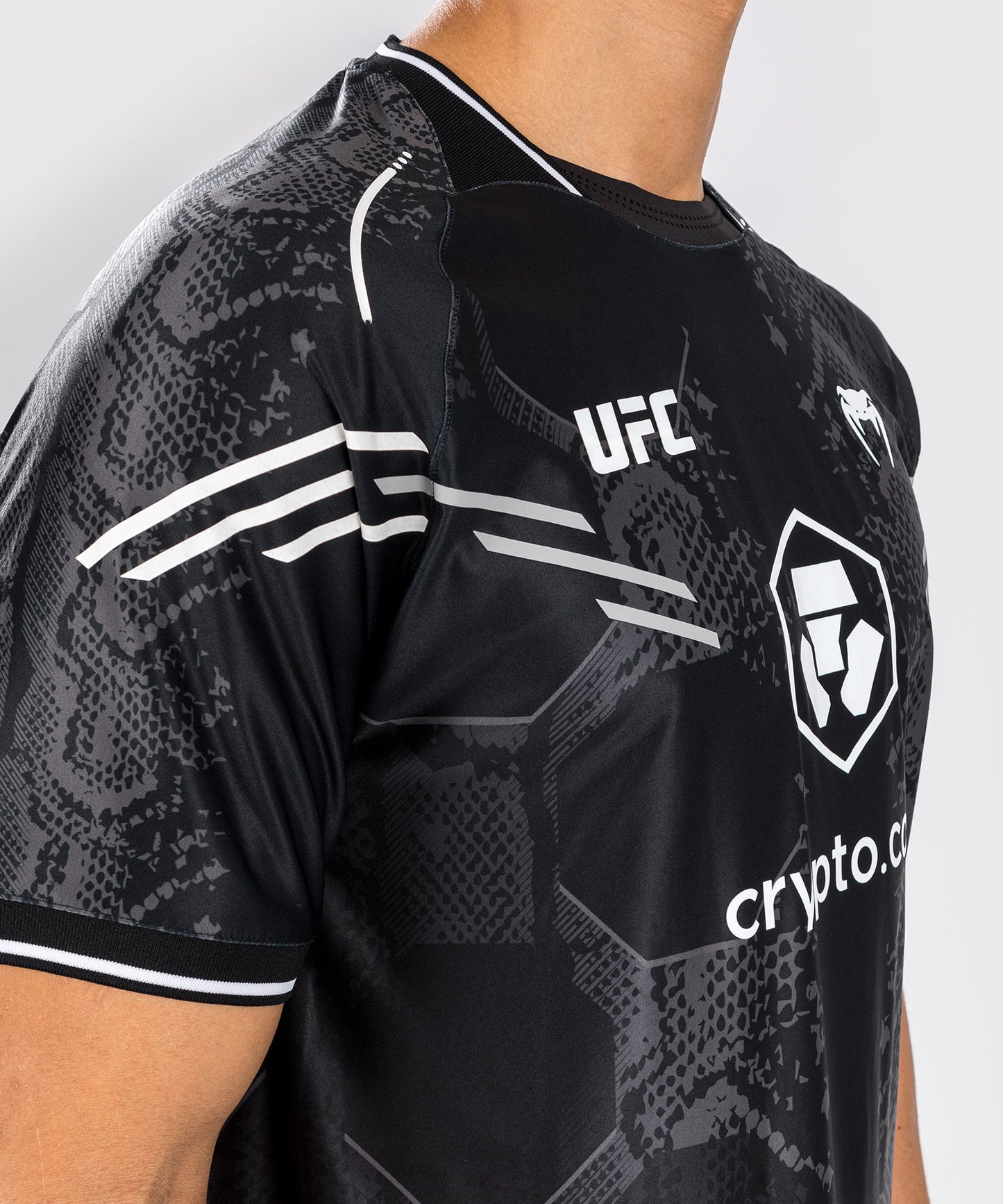 UFC Adrenaline by Venum Authentic Fight Night Menâ€™s Walkout Jersey - Black