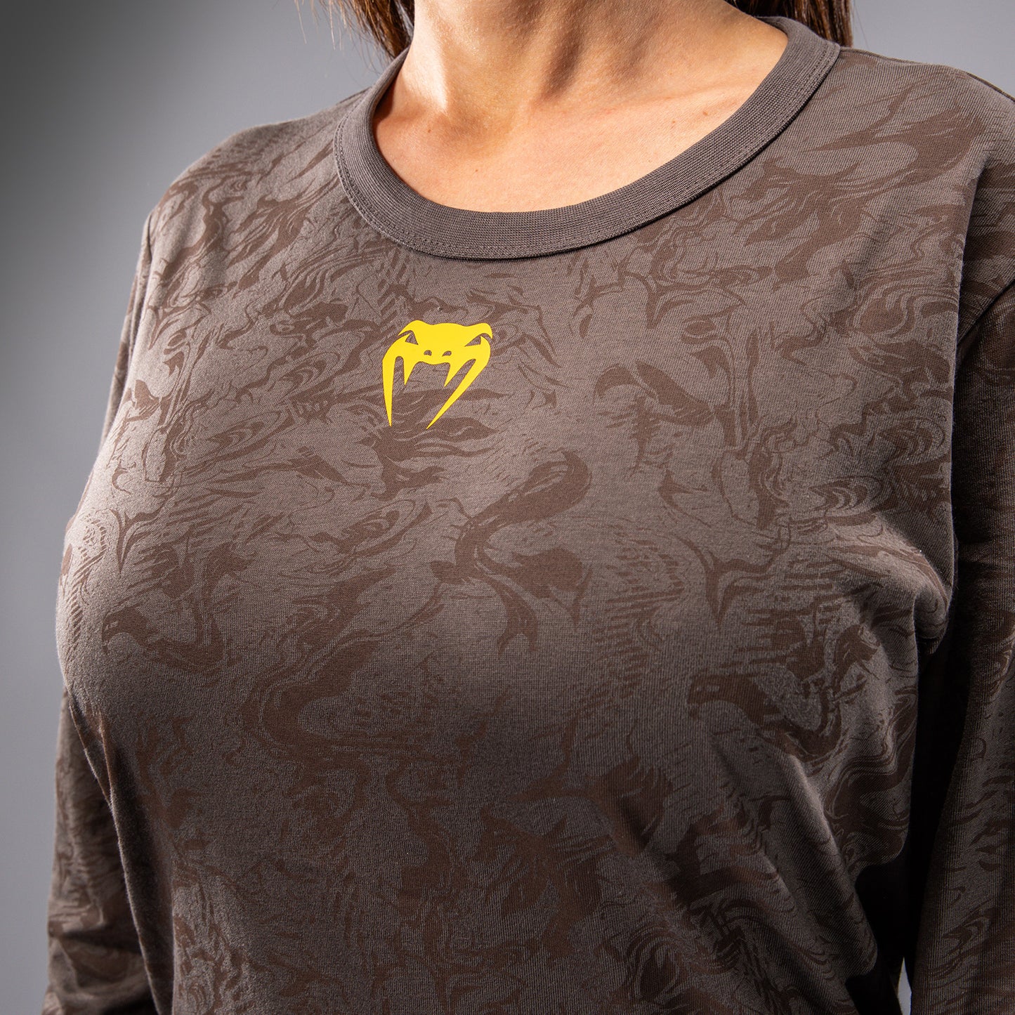 UFC Fusion by Venum Fight Week Women’s Long Sleeve Cotton T-Shirt - Earthen Brown