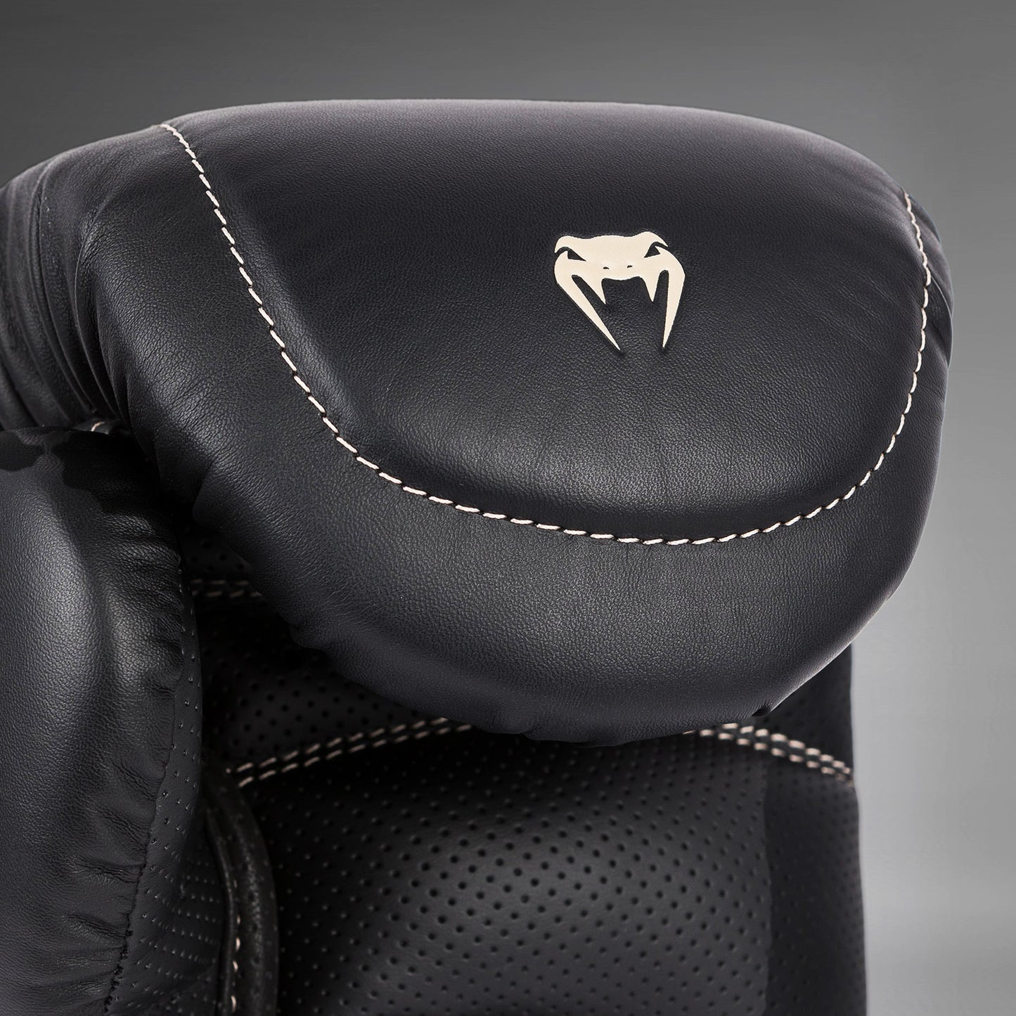 Venum Impact Evo Boxing Gloves - Black