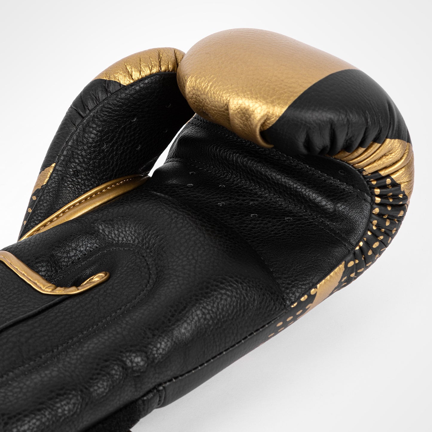 Venum Lightning Boxing Gloves - Gold/Black
