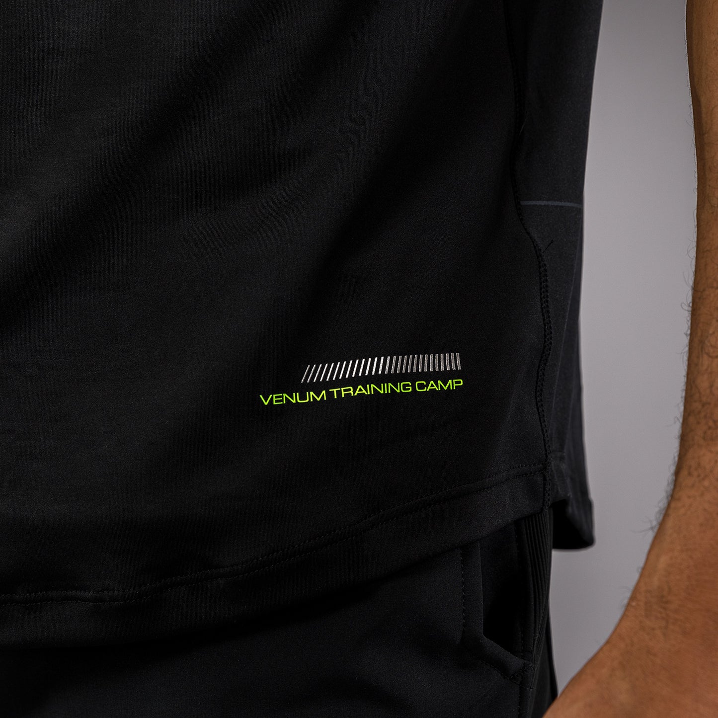 Venum Training Camp 4.0 Dry Tech T-shirt - Black/Neon Green