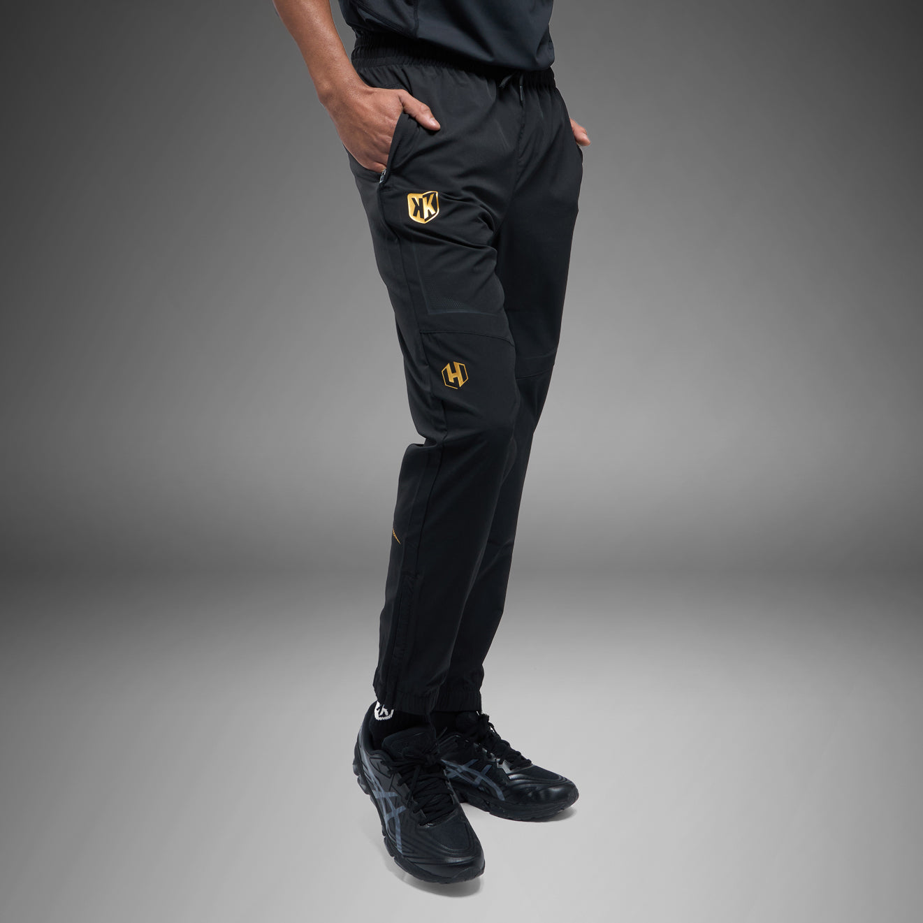 FK x Venum Hexagone MMA tracksuit Complete Tracksuit (Jacket + Pants) - Black/Gold