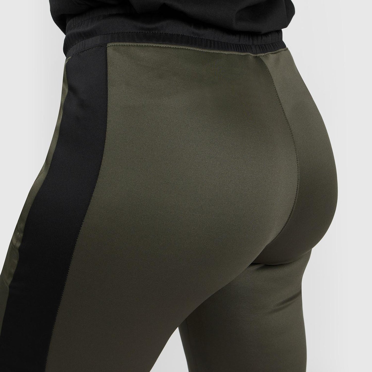UFC Adrenaline by Venum Fight Week  Women’s Performance Jogging Pants - Khaki/Bronze