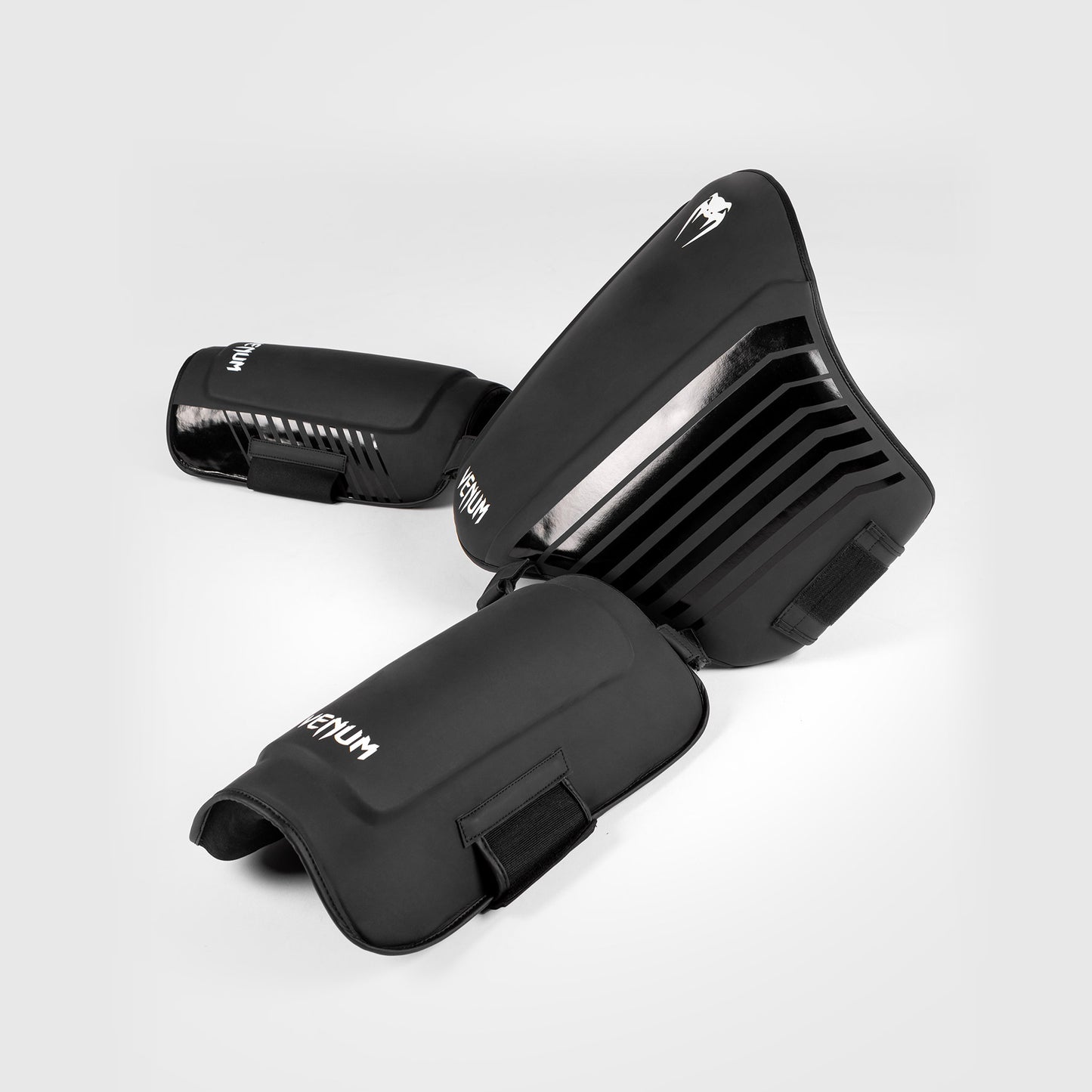 Venum Challenger Belly and legs Protector - Black/White