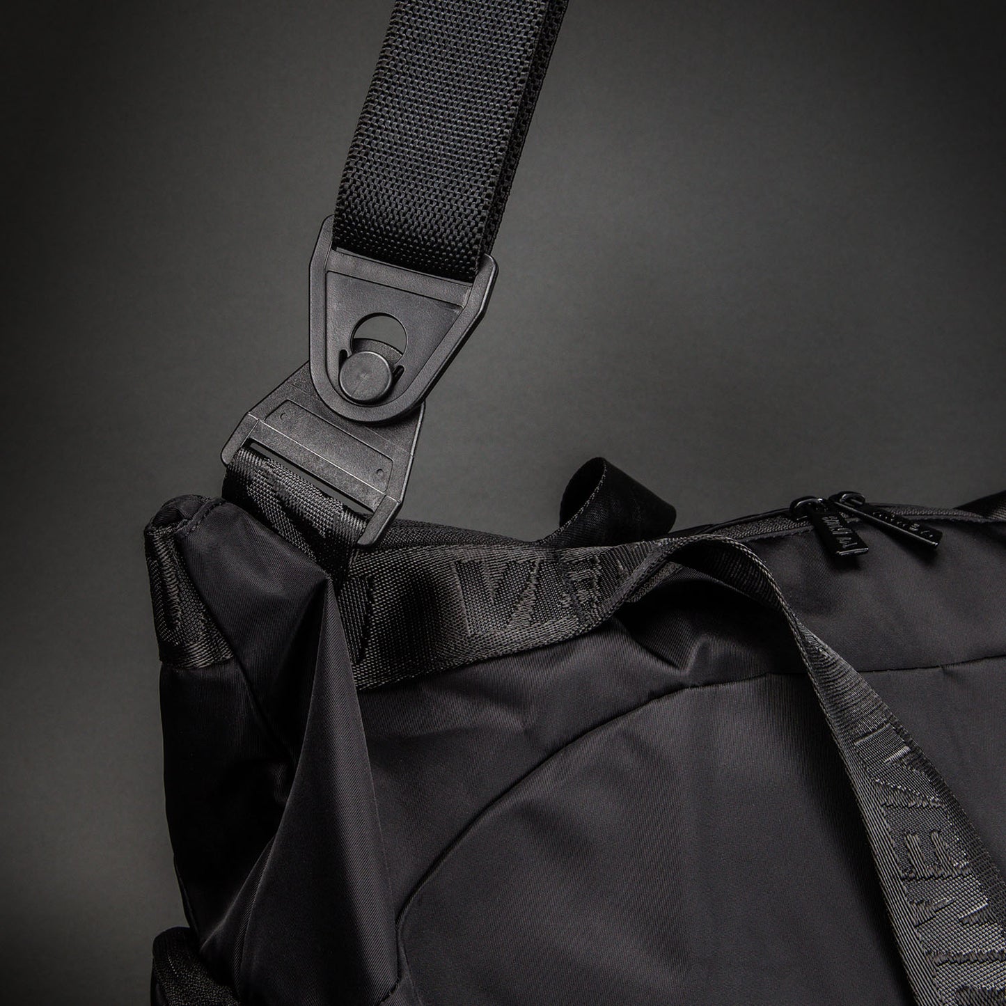 Venum Essential Sports Bags - Black