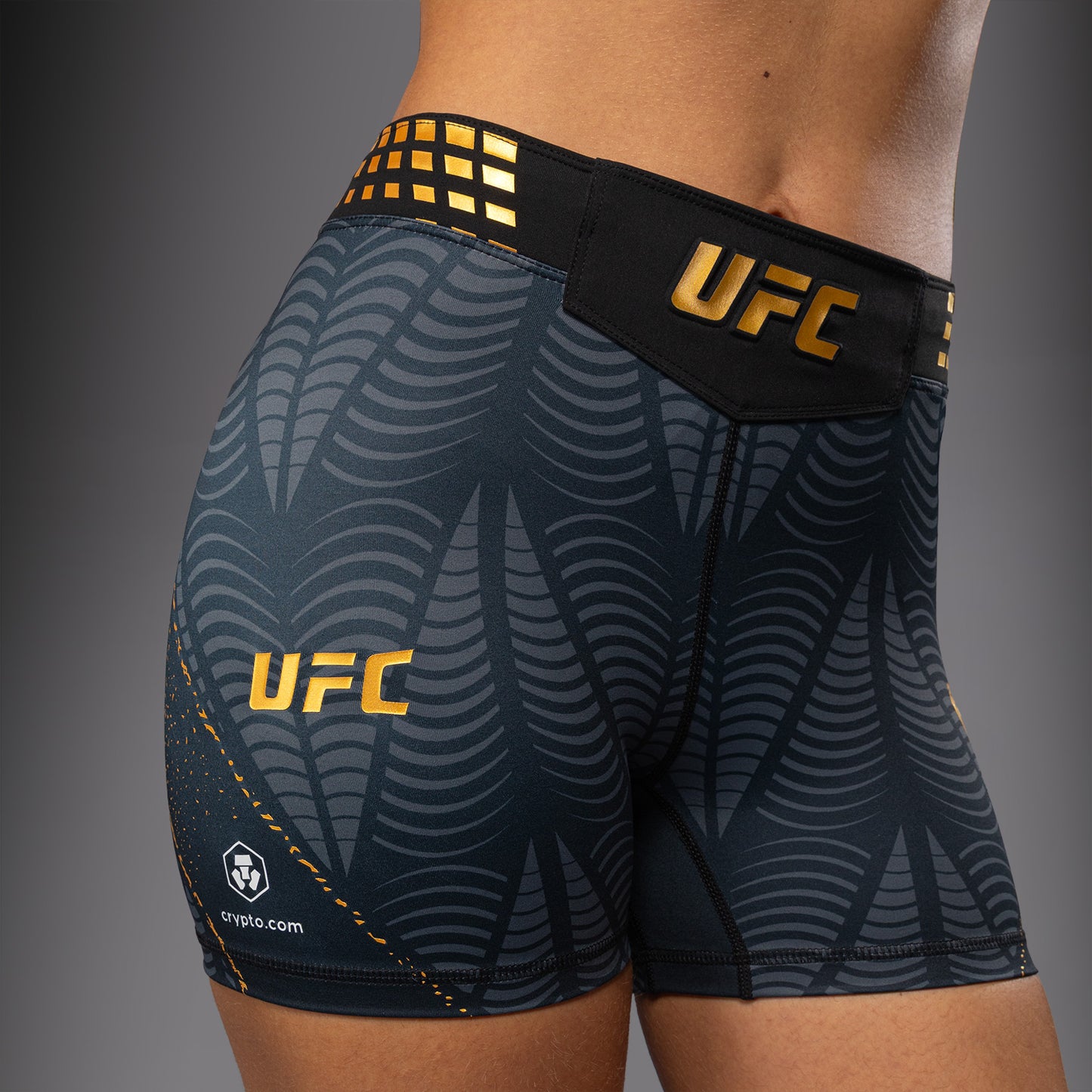 Women's UFC Zenith by Venum Champion Authentic Short Fit Vale Tudo Short