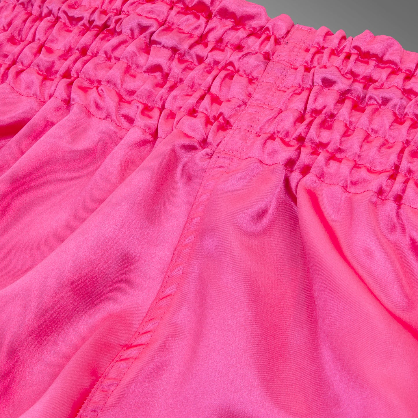 Venum Muay Thai Shorts Classic - Pink/White
