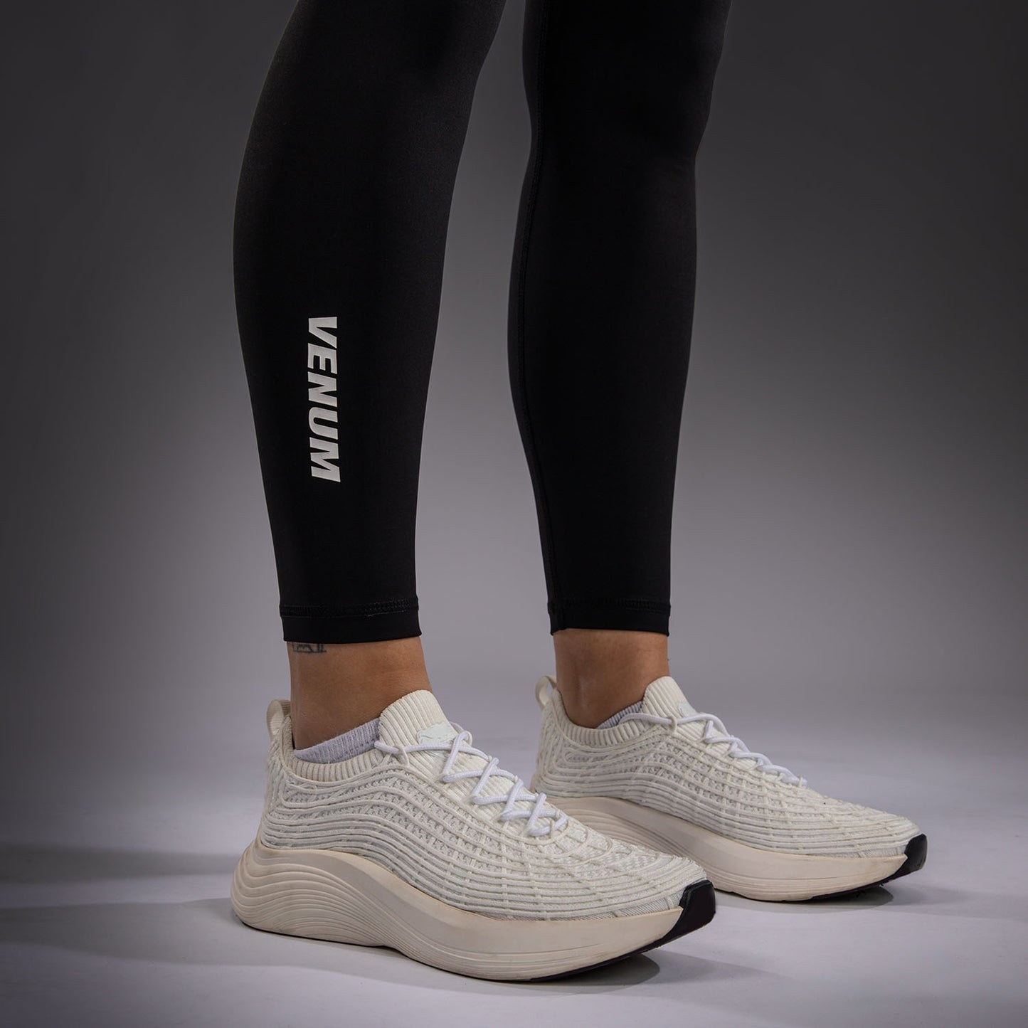 Venum Essential Lifestyle Leggings - Black