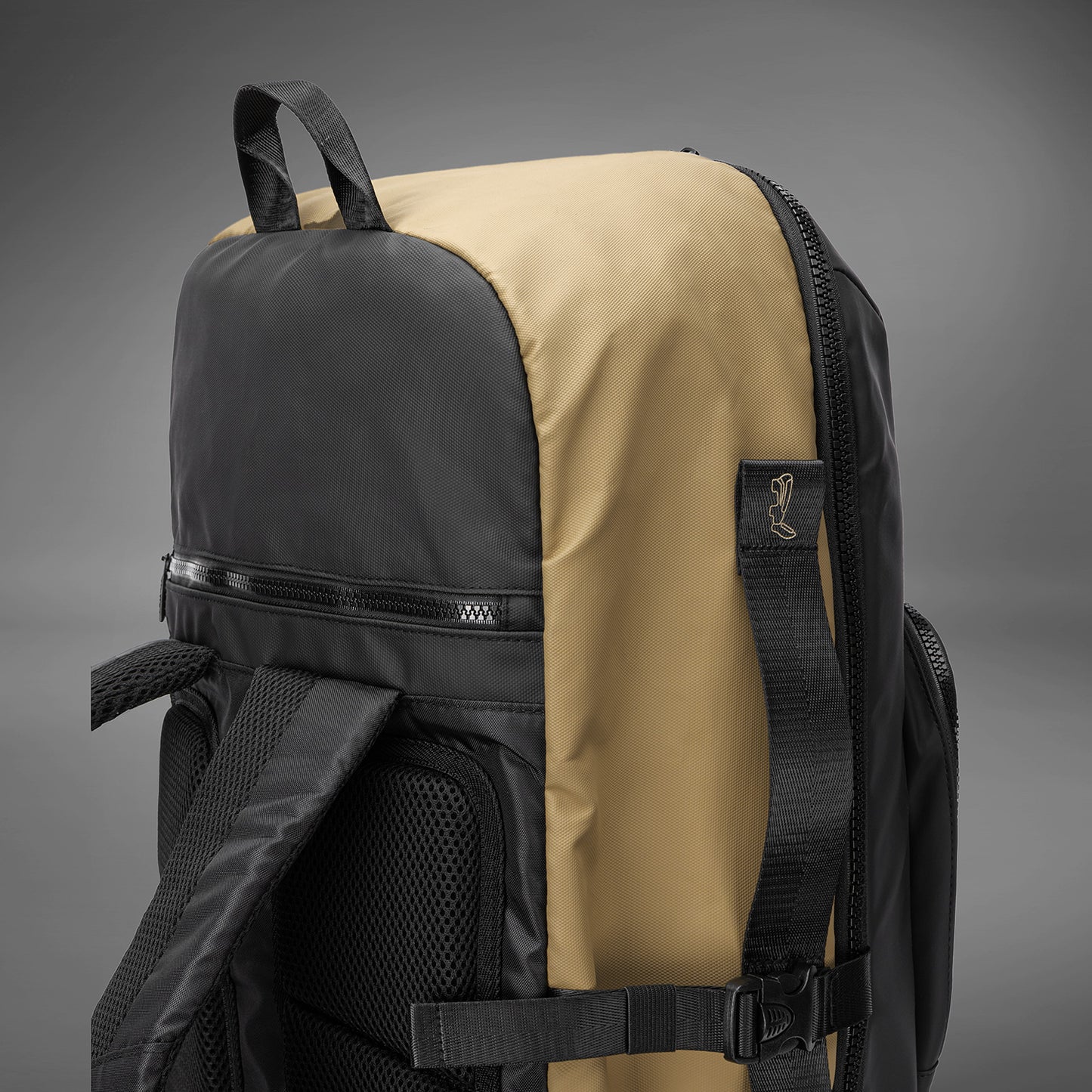 Venum Evo 2 Xtrem Backpack (50-63L) - Black/Sand