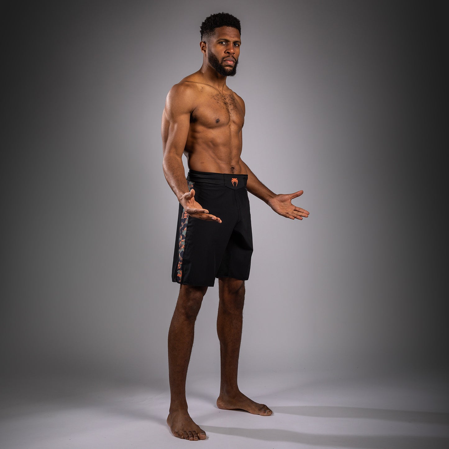 Venum Jungle Ops FightShorts - Black/Khaki Camo