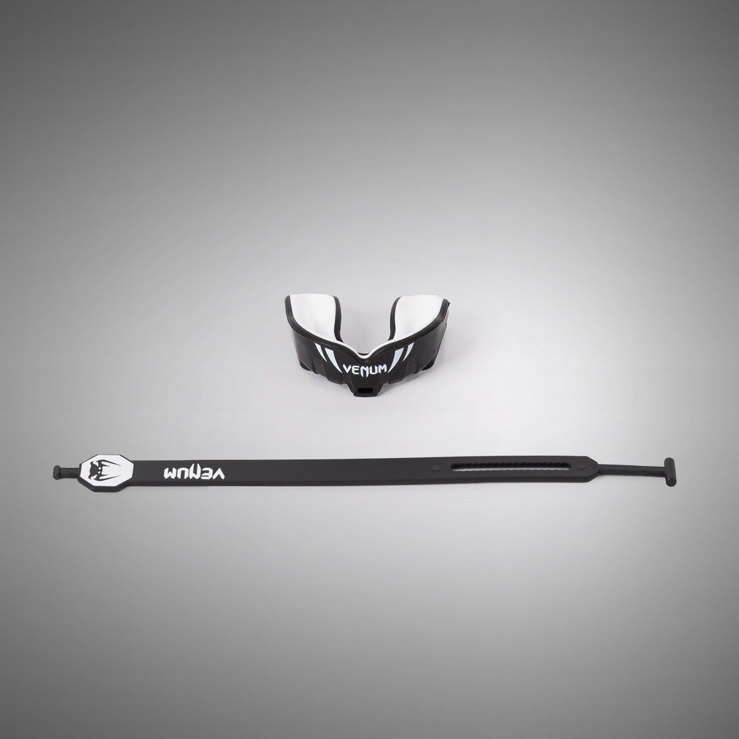 Venum Challenger Kids Mouthguard Strap/Strapless - Black/White