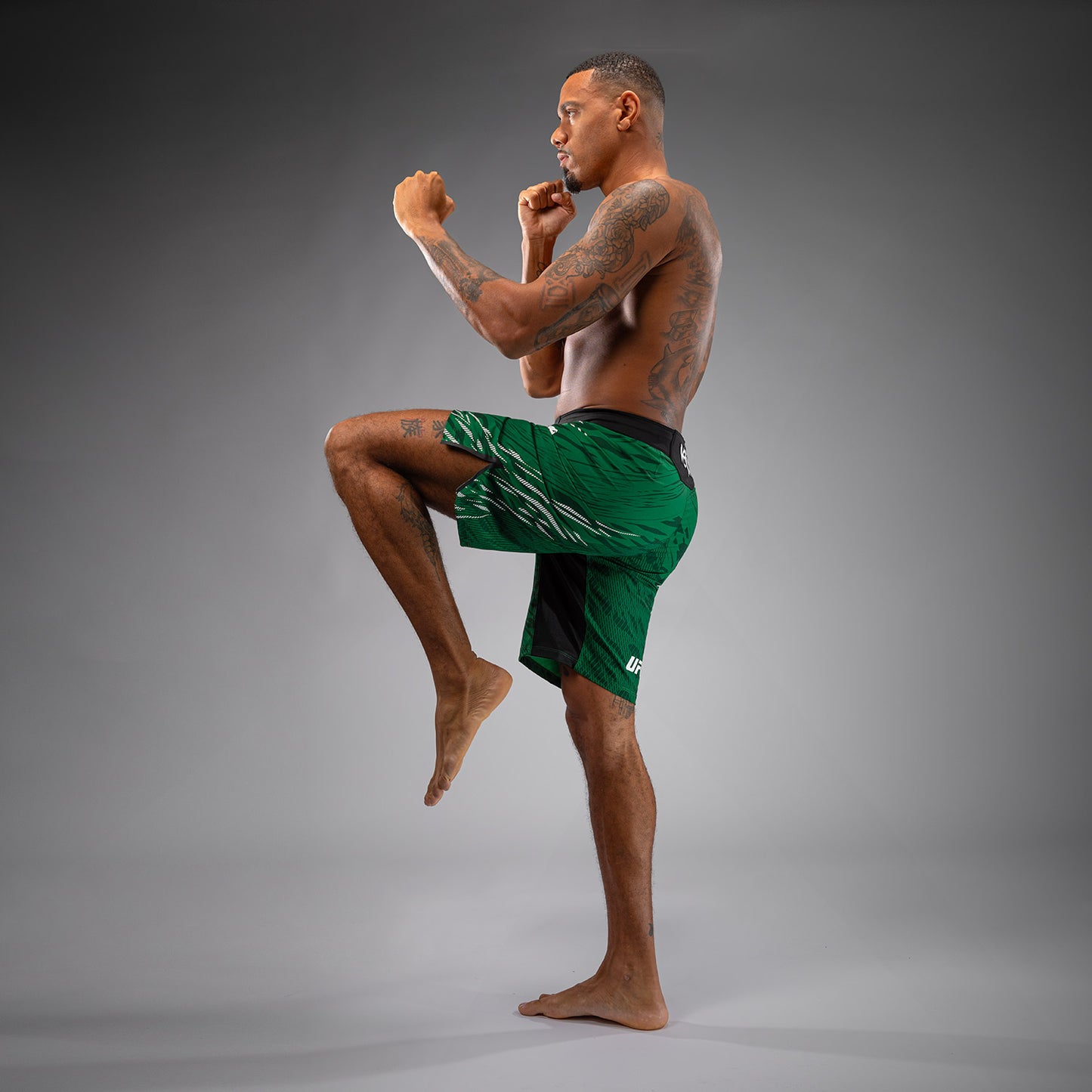 UFC Fusion by Venum Authentic Fight Night Men’s Fight Short - Long Fit - Green
