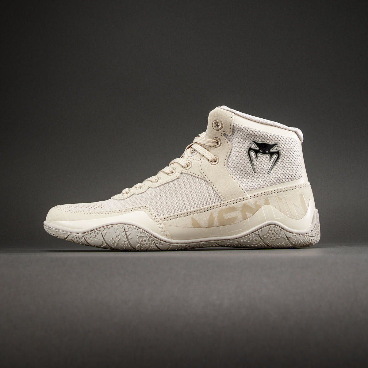 Venum Elite Wrestling Shoes - Beige