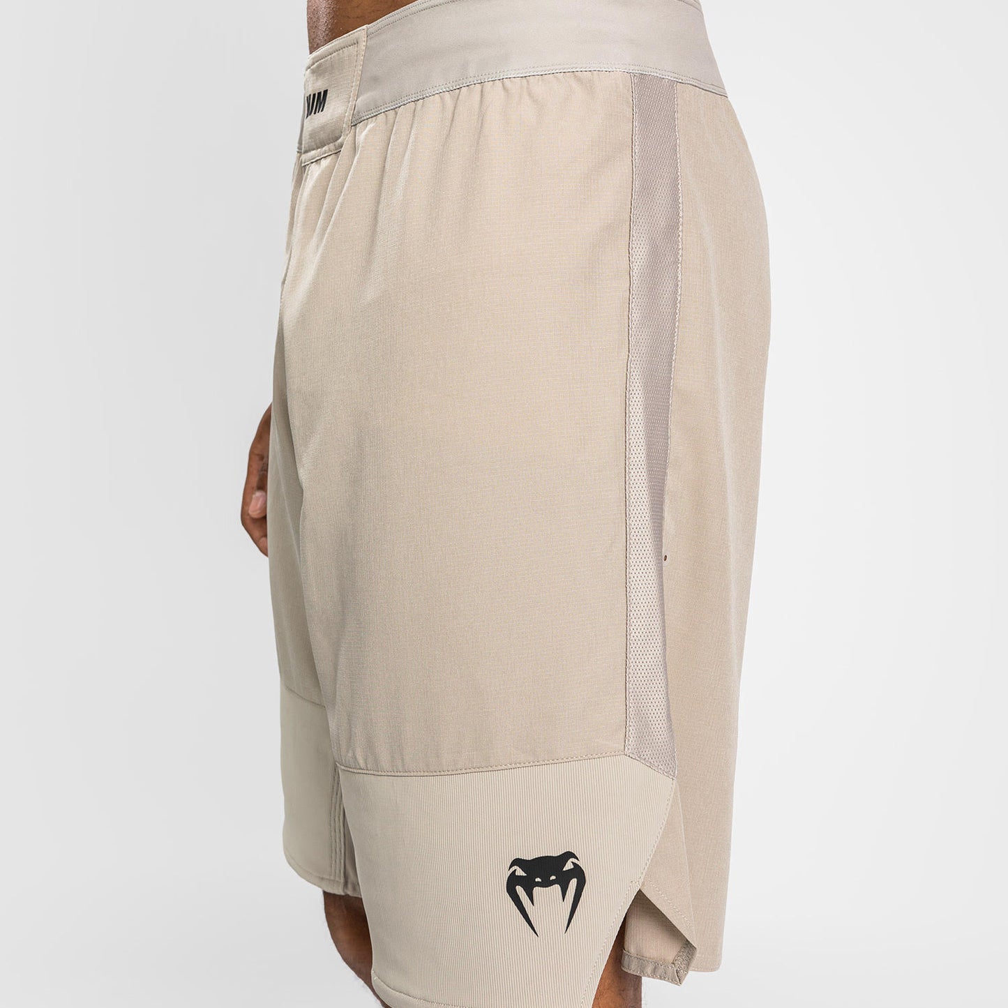 Venum G-Fit Air Fightshort - Sand