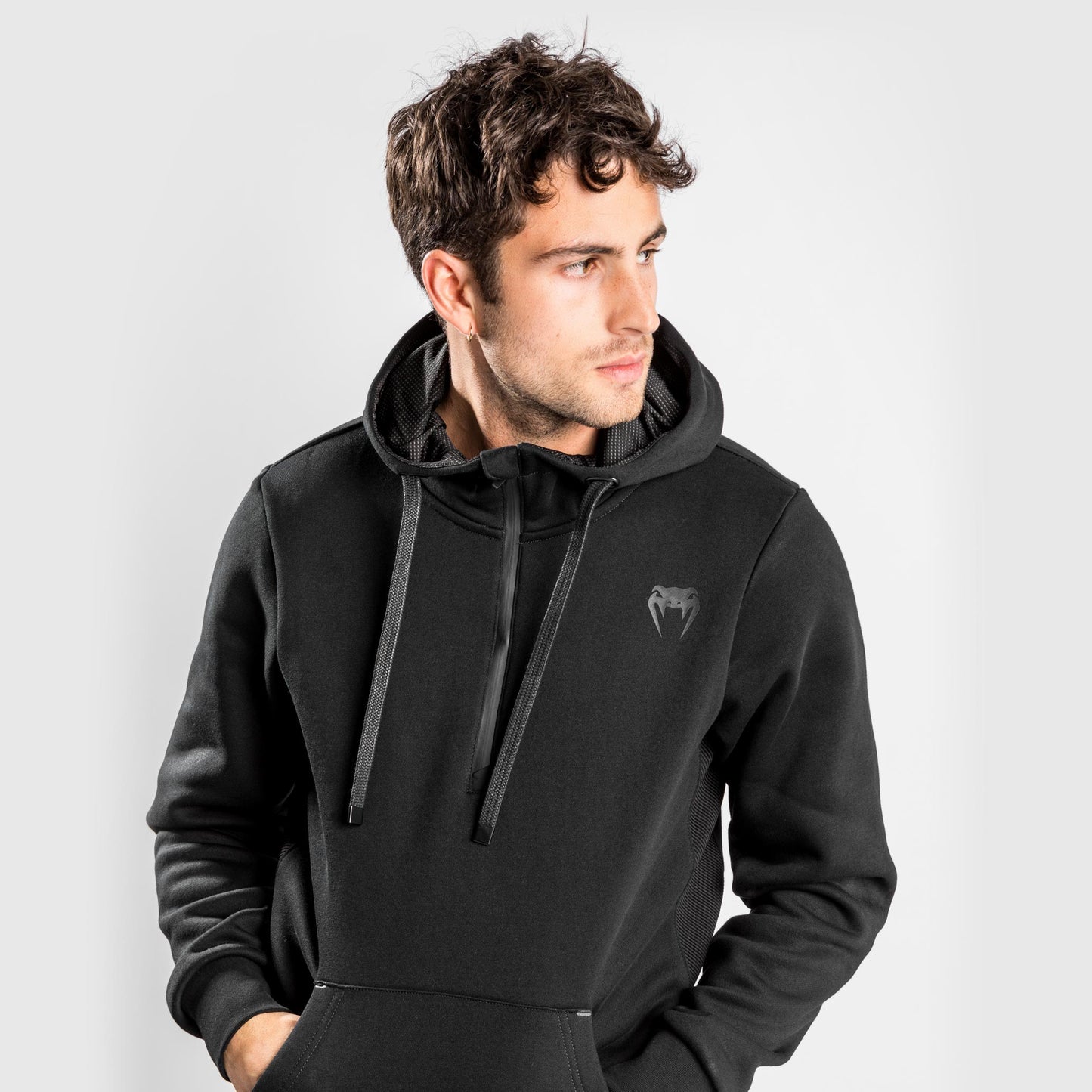 Venum Contender Evo Hoodie - Black