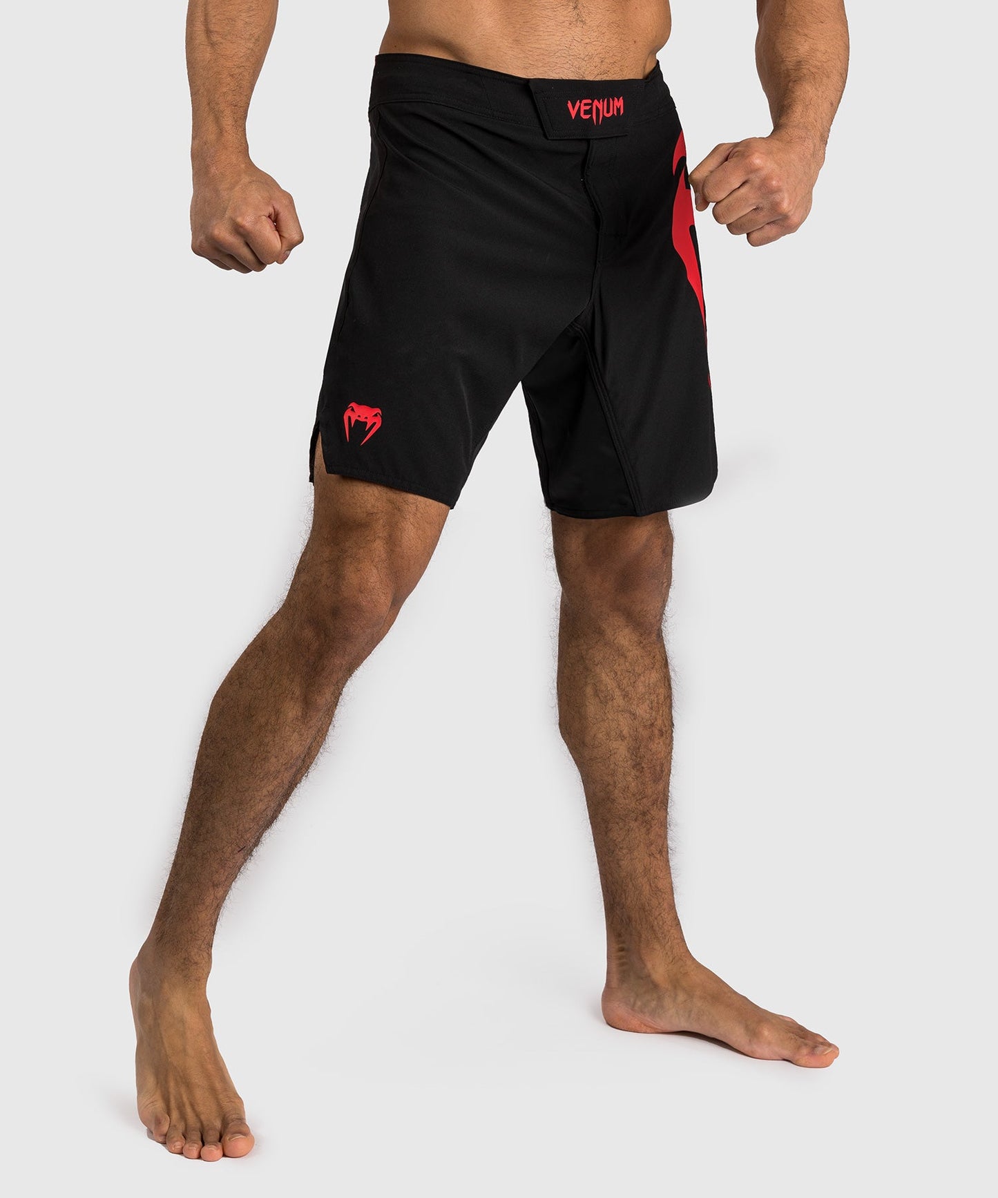 Venum Light 5.0 Fighshorts - Black/Red