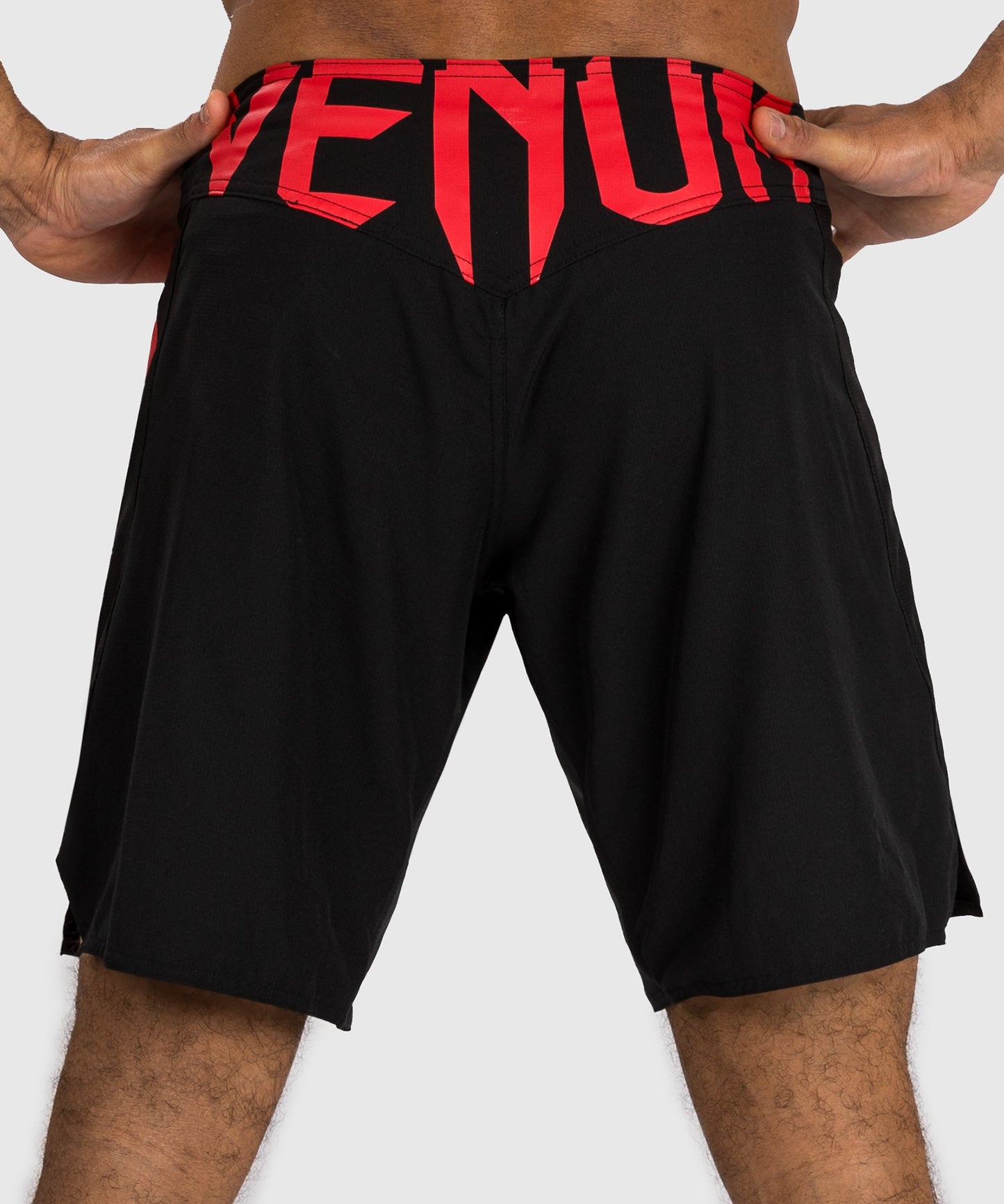 Venum Light 5.0 Fighshorts - Black/Red