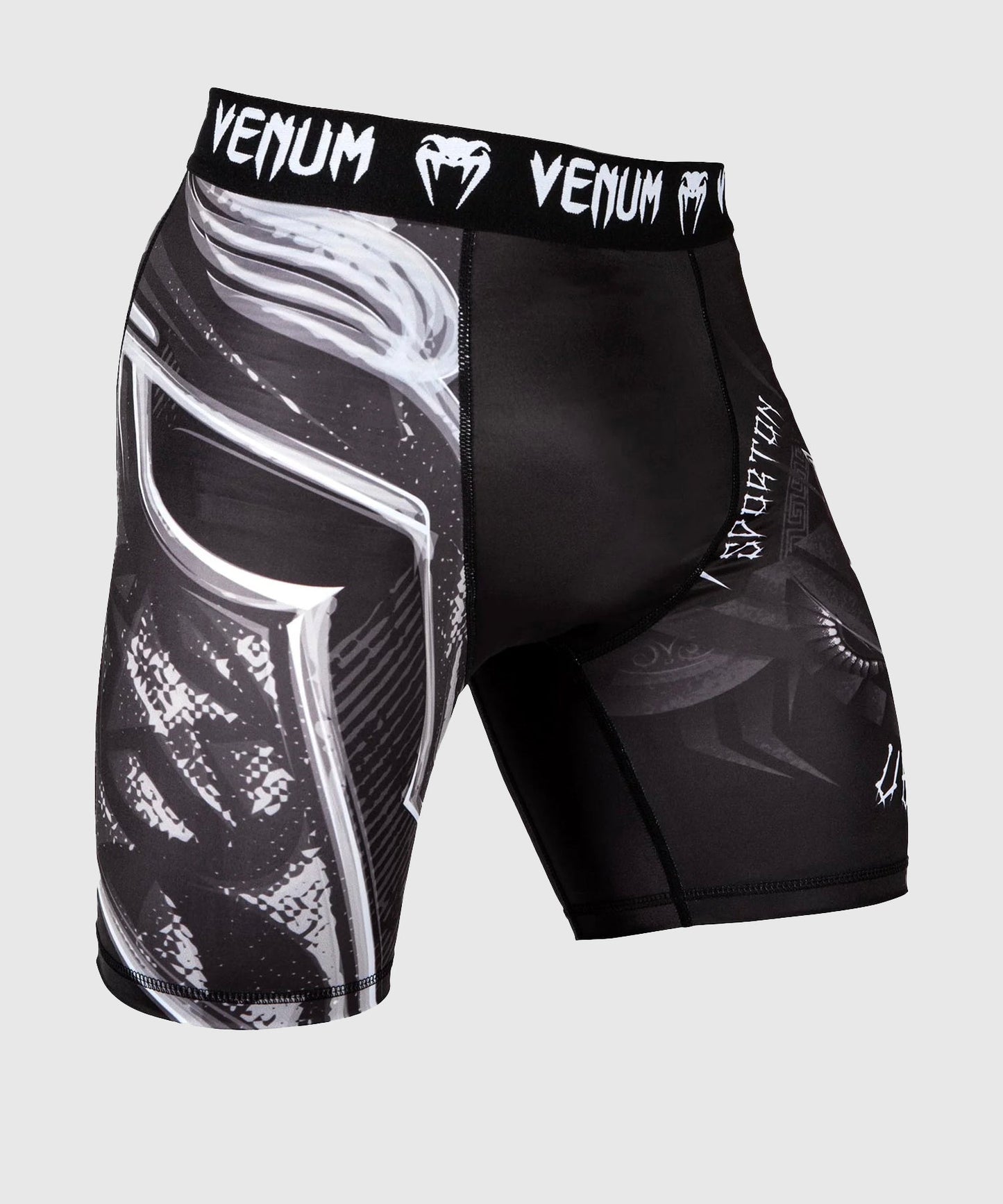 Vale Tudo Shorts Venum Gladiator 3.0 - Black/White