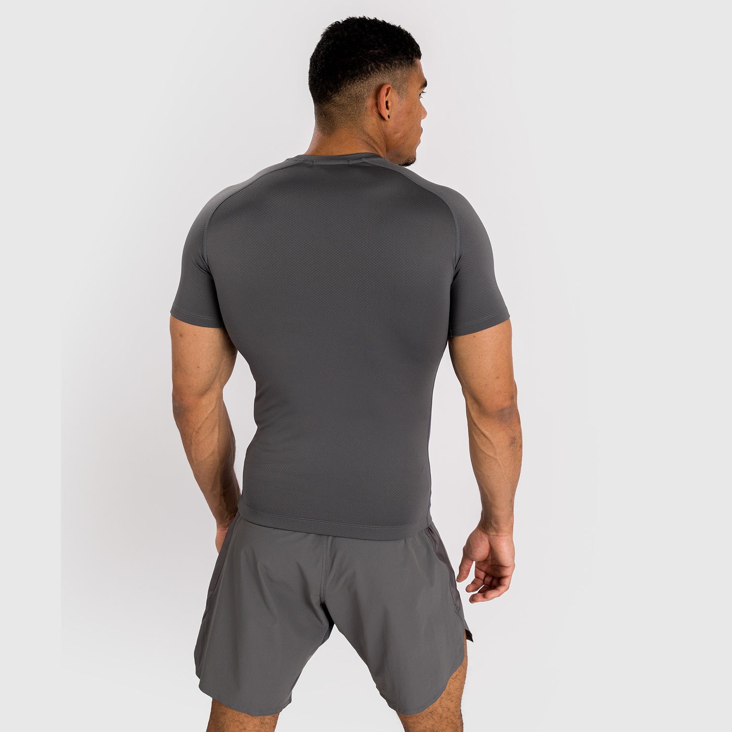 Venum Contender Men’s Short Sleeve Rashguard - Grey