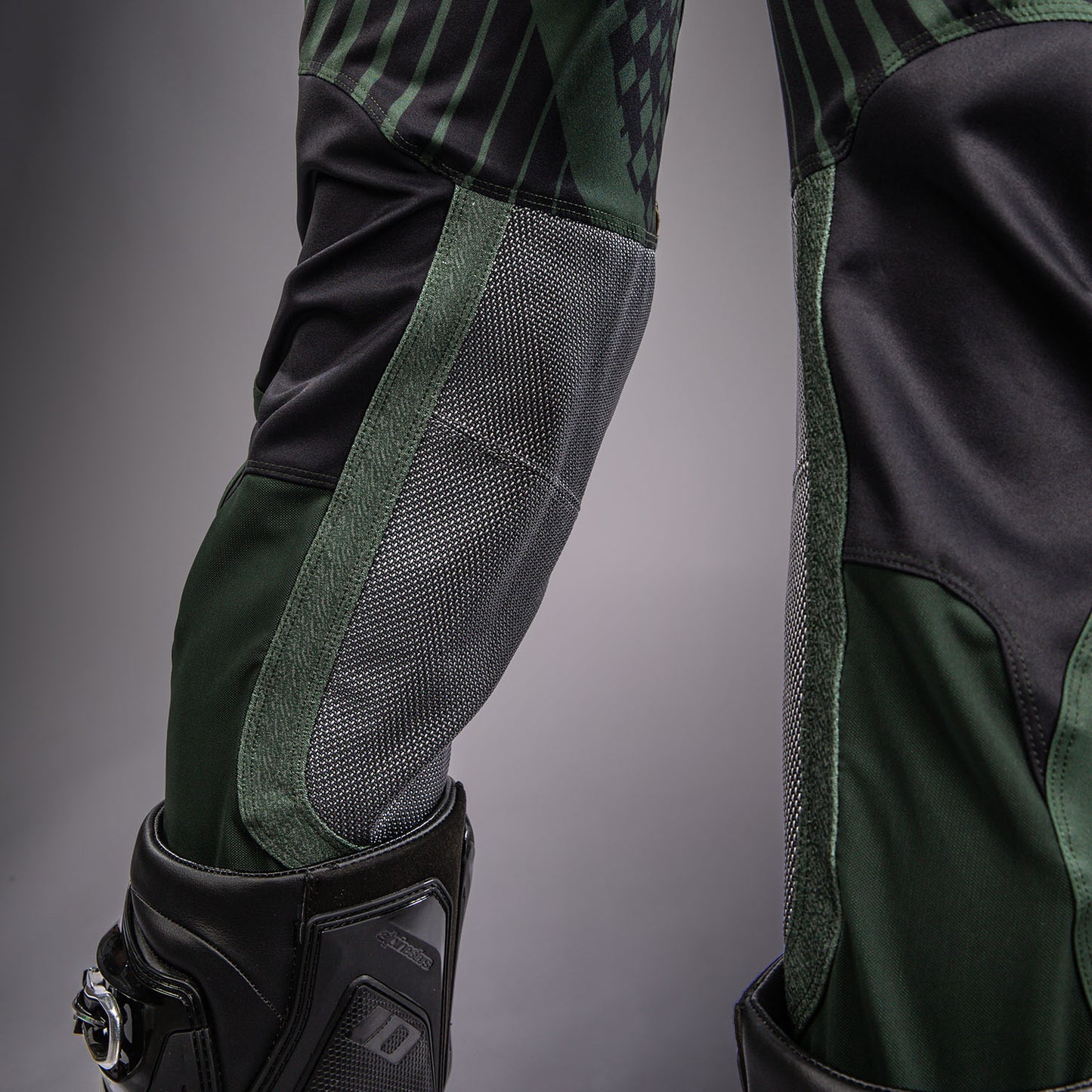 Venum MX Challenger Pants - Black/Green/Gold