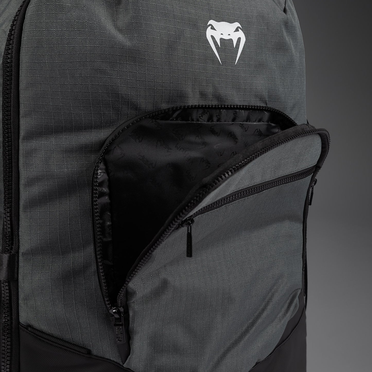 Venum Evo 2 Xtrem Backpack (50-63L) - Storm Grey