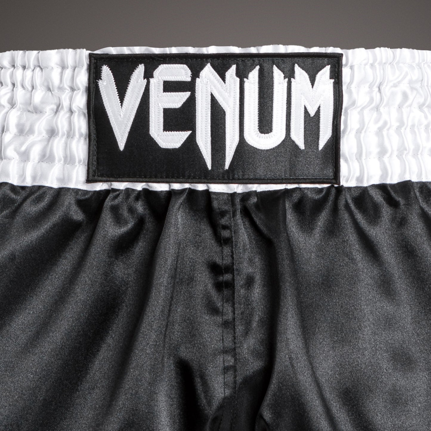 Venum Classic - Muay Thai Short Black/White/White