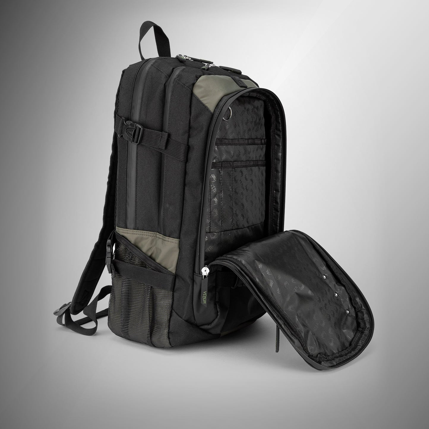 Venum Challenger Pro Evo BackPack (20-25L) - Khaki/black