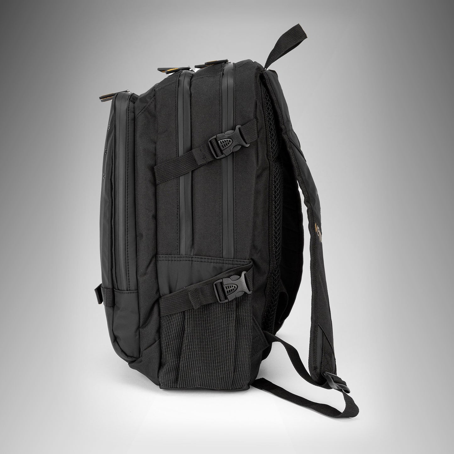 Venum Challenger Pro Evo BackPack (20-25L) - Black/Gold