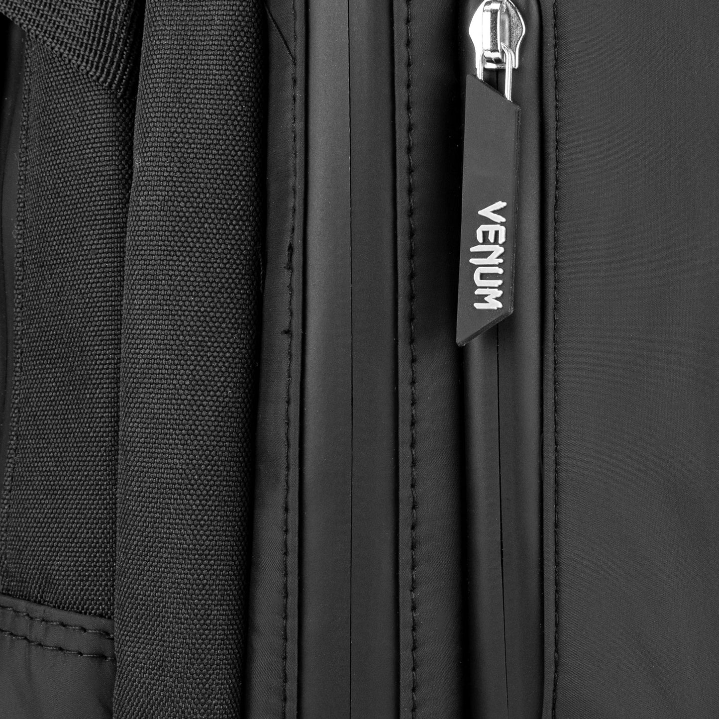 Venum Challenger Pro Evo BackPack (20-25L) - Black