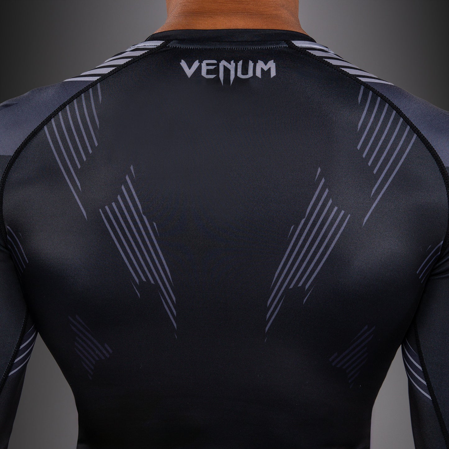 Venum No-Gi 6.0 Long Sleeve Rashguard - Black/Grey