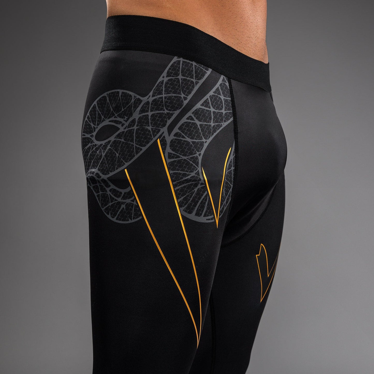 Venum Serpenti Spats - Black/Silver/Gold