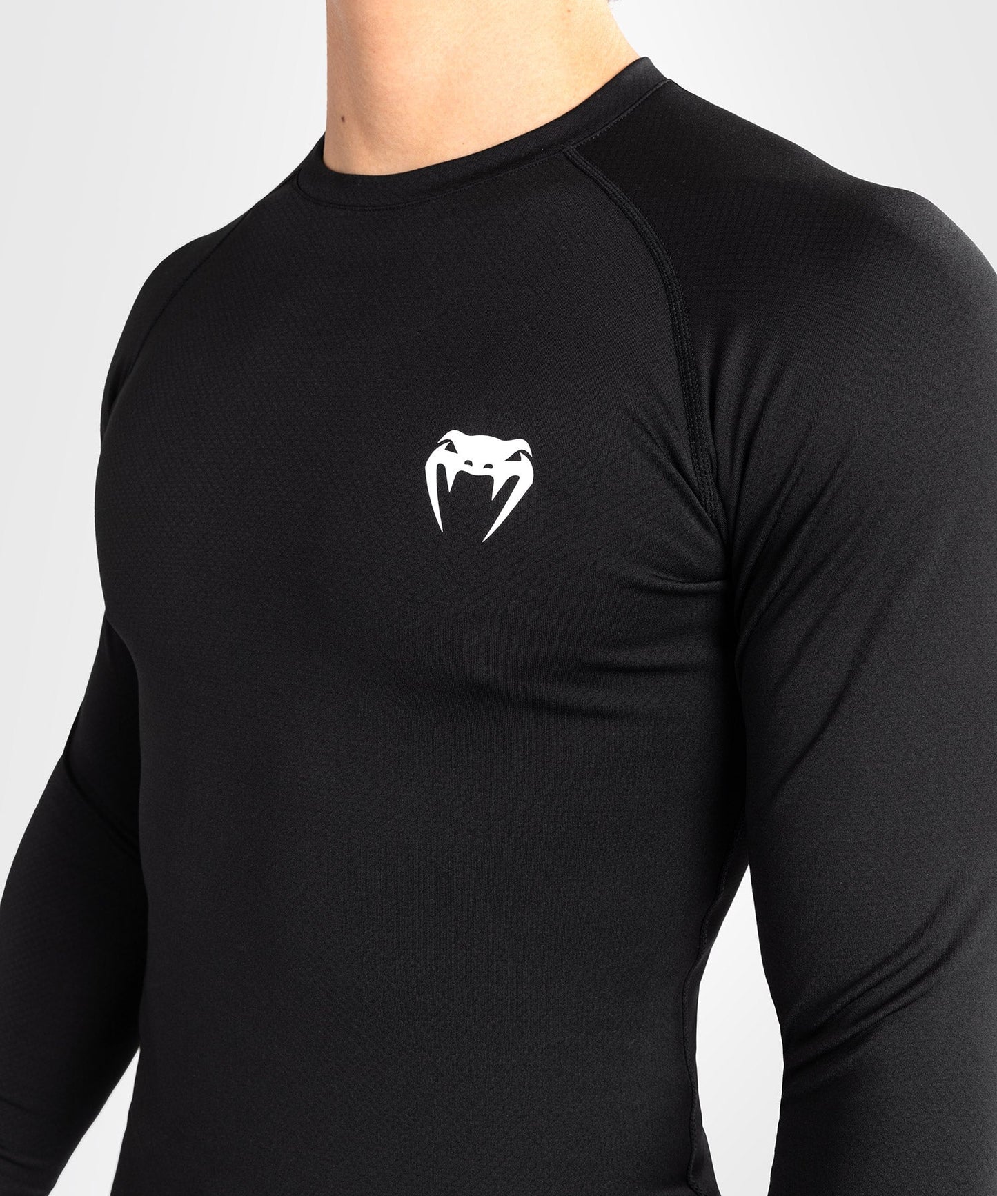 Venum Contender Men’s Long Sleeve Rashguard - Black/White