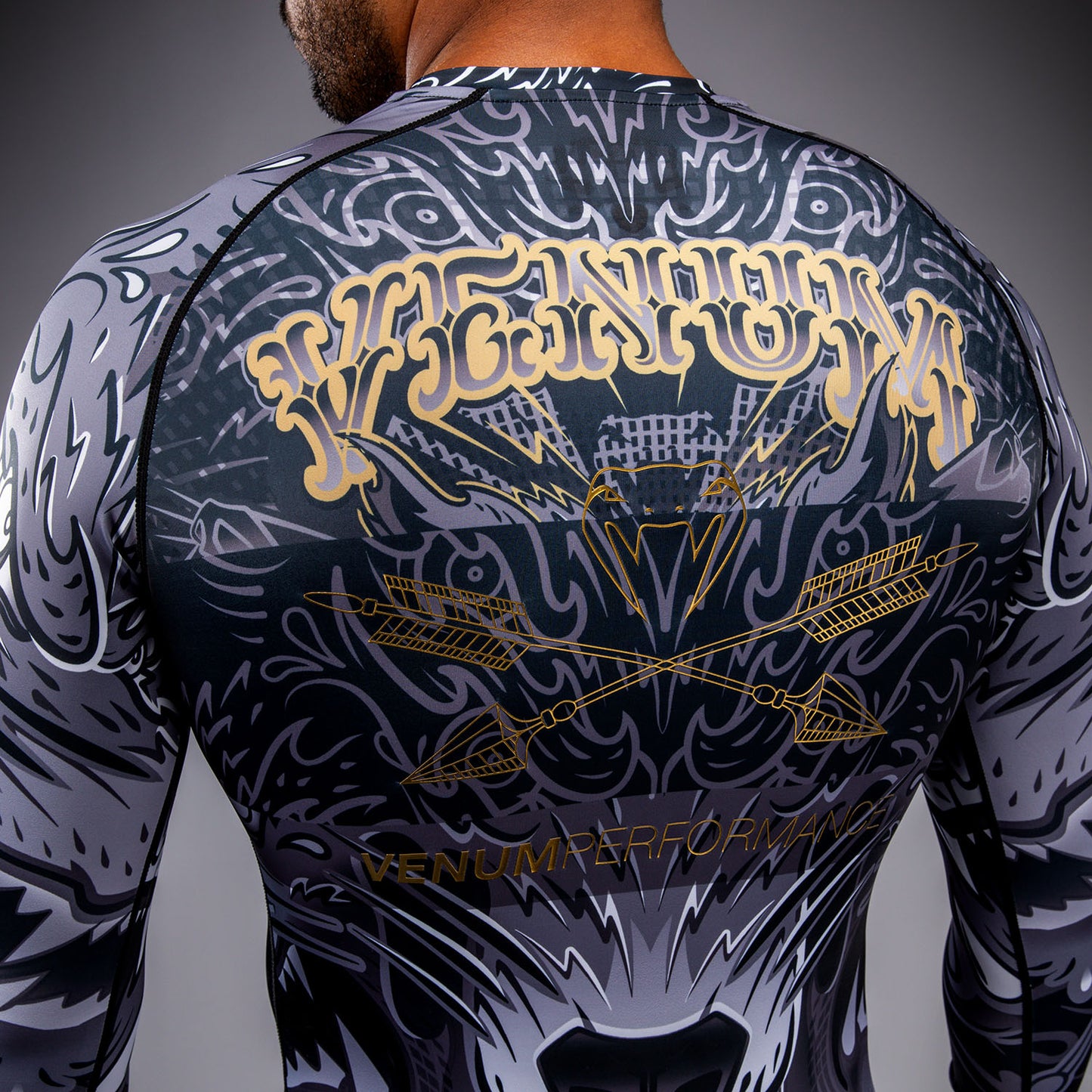 Venum Wolf Atak Long Sleeve Rashguard - Black/Grey