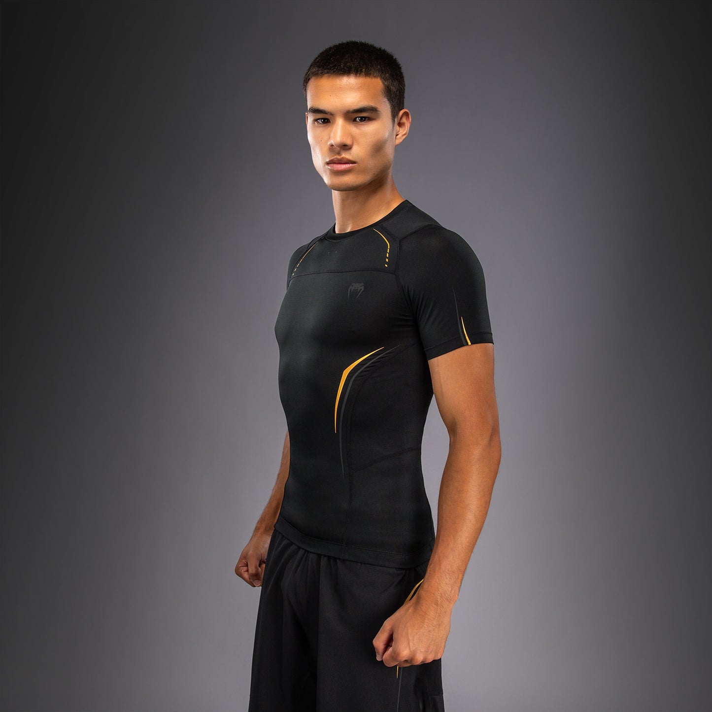 Venum G-Core Short Sleeve Rashguard - Black/Gold