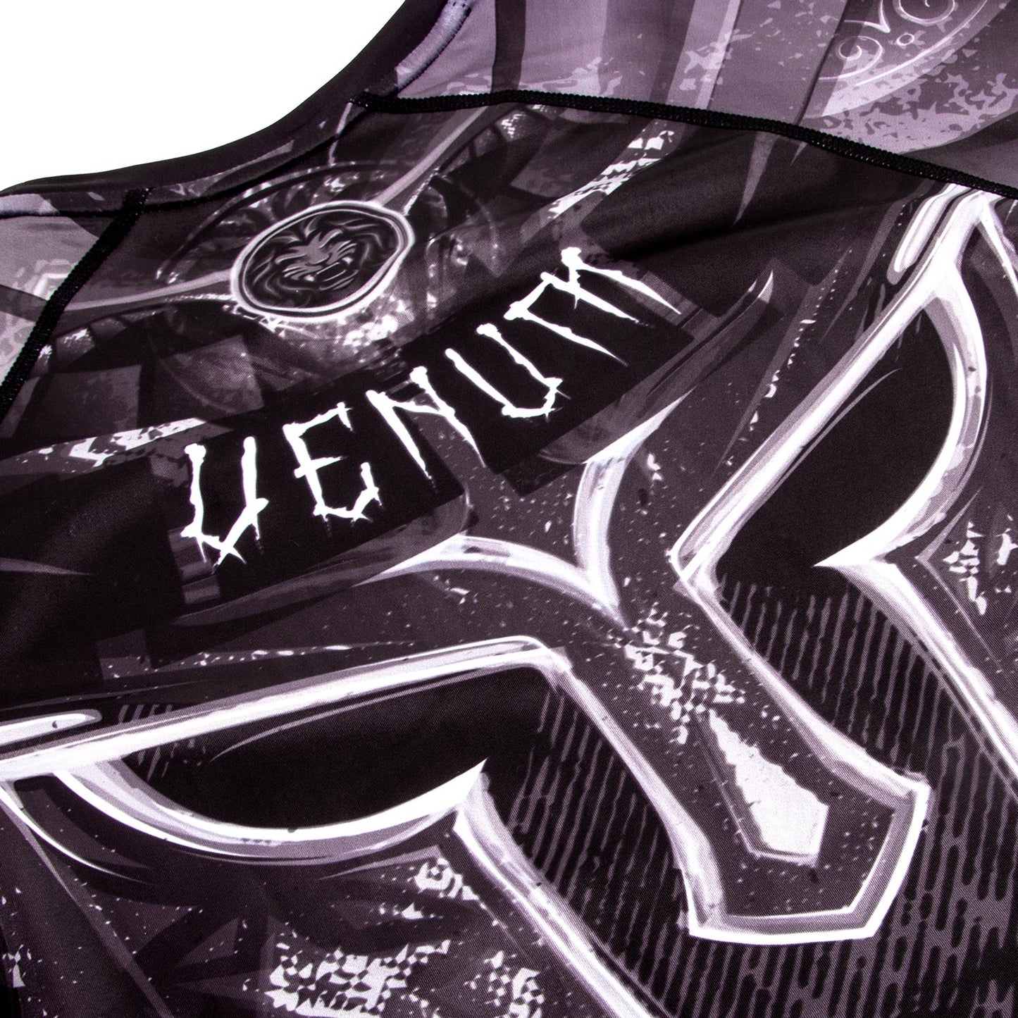 Venum Gladiator 3.0 Rashguard - Black/White - Short Sleeves