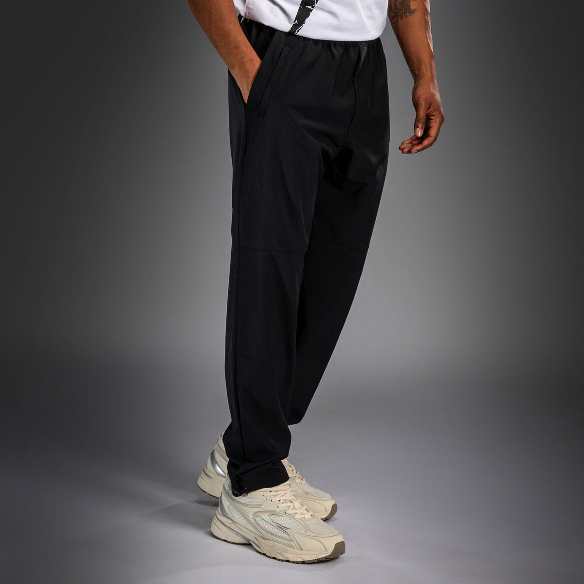Venum Paddock Joggers - Black