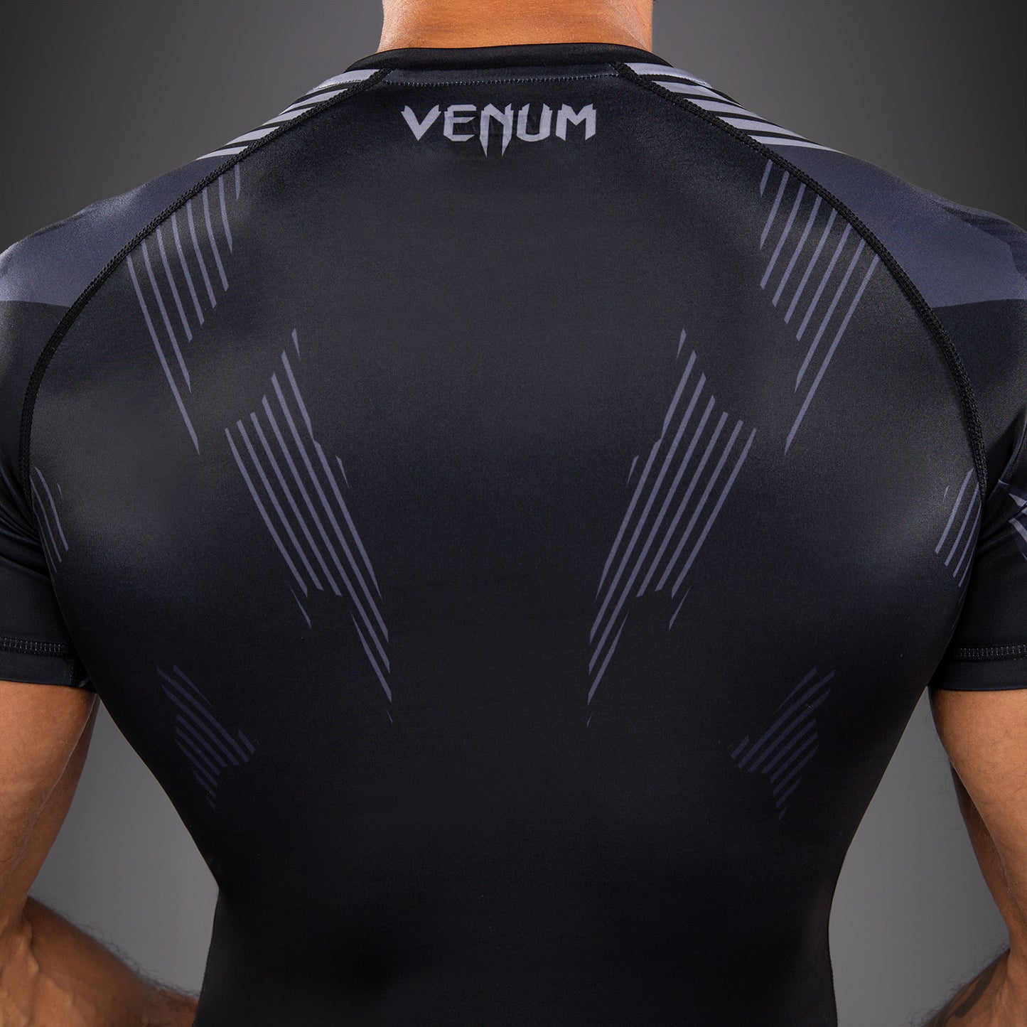 Venum No-Gi 6.0 Short Sleeve Rashguard - Black/Grey