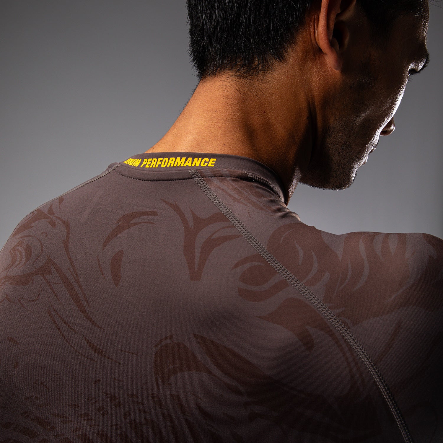 【UFC】Rush Muscle Fit Short Sleeve★正規品 ★追跡可 bf470594d196cac7f78012f97f0a03
